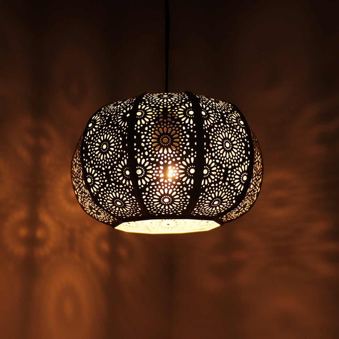 EXCLUSIVELANE 'Moroccan Grandeur' Hand-Etched Pendant Lamp In Iron (8 Inch, Matte Finish) - view 2