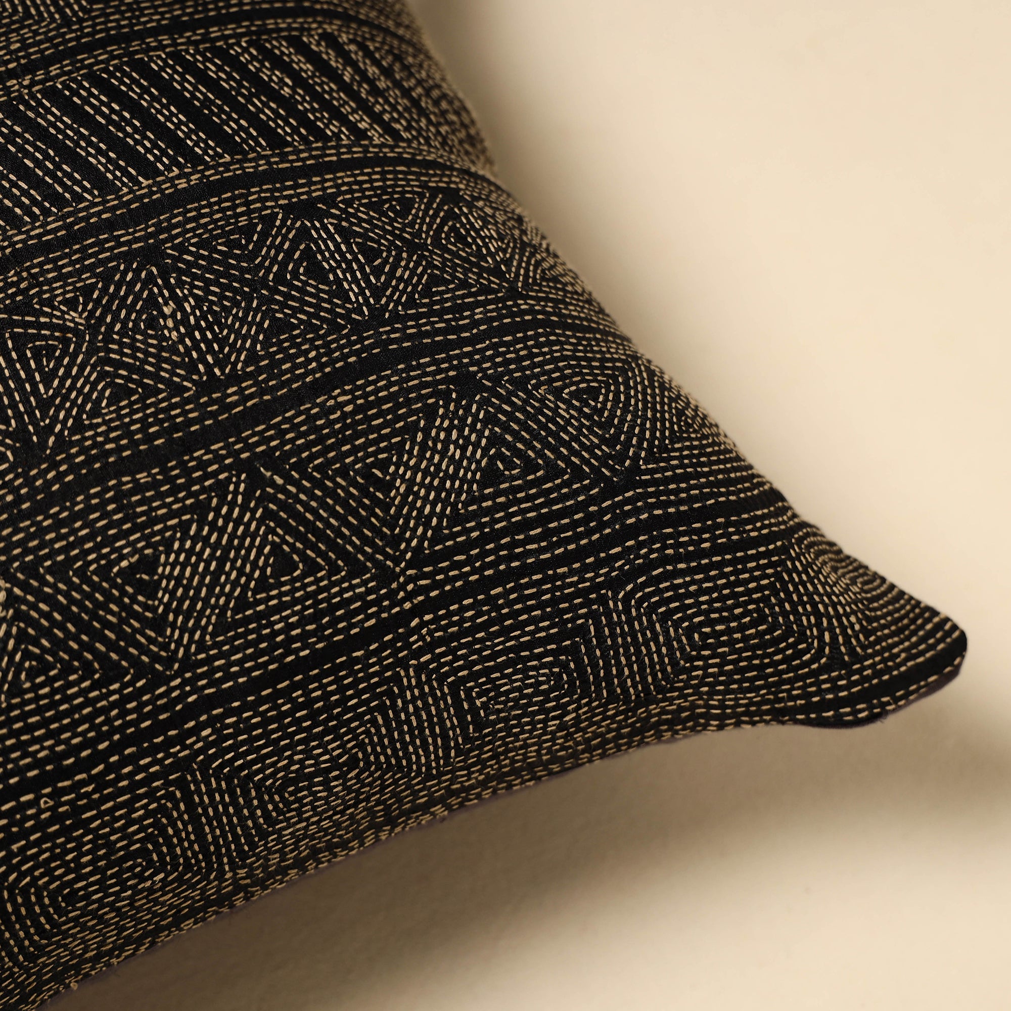 NOORI BAZAR Black - Tussar Silk Bengal Kantha Work Cushion Cover 20 - view 2