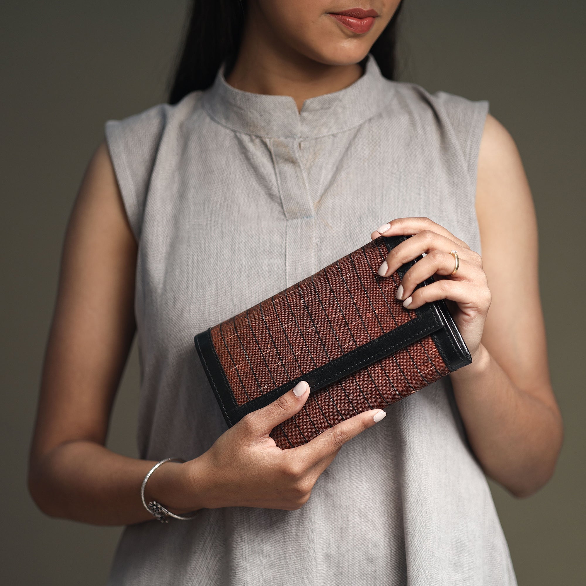 ASALKAAR Brown - Handcrafted Ikat Weave Leather Wallet