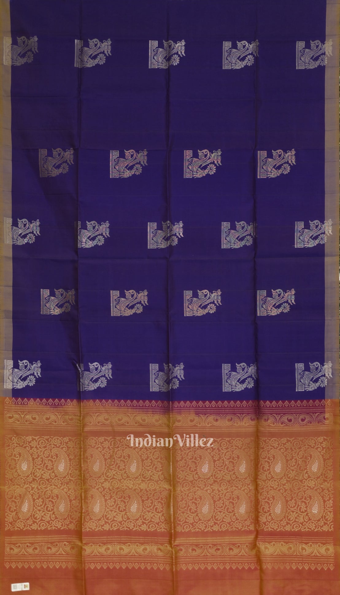 IndianVillèz Redish Purple Pure Kanjivaram Soft Silk Saree - view 2