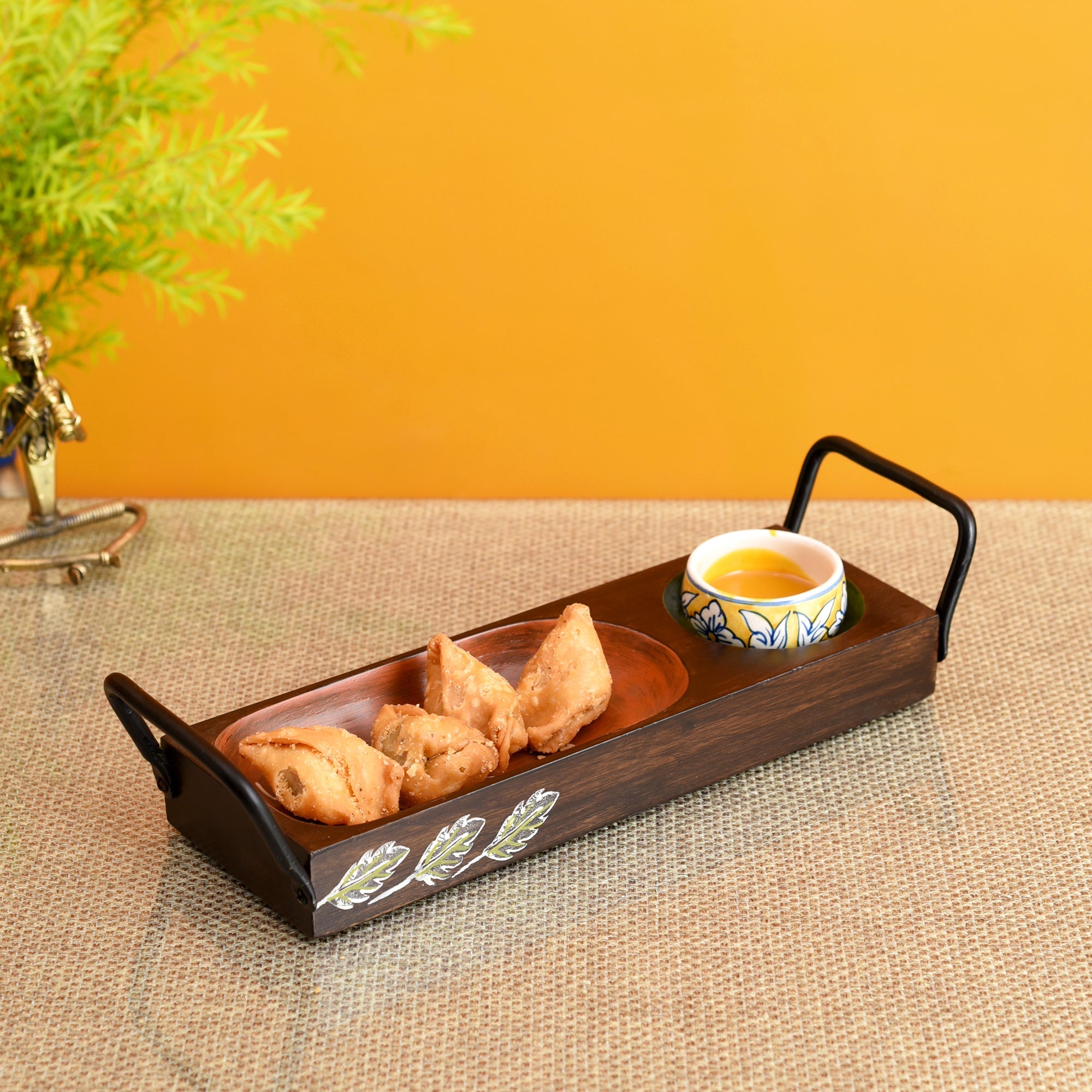 ART CREATIONS BY SUMAN SONTHALIA Brown - Chip n Dip Server with Sleek Metal Handle (13x4x3)