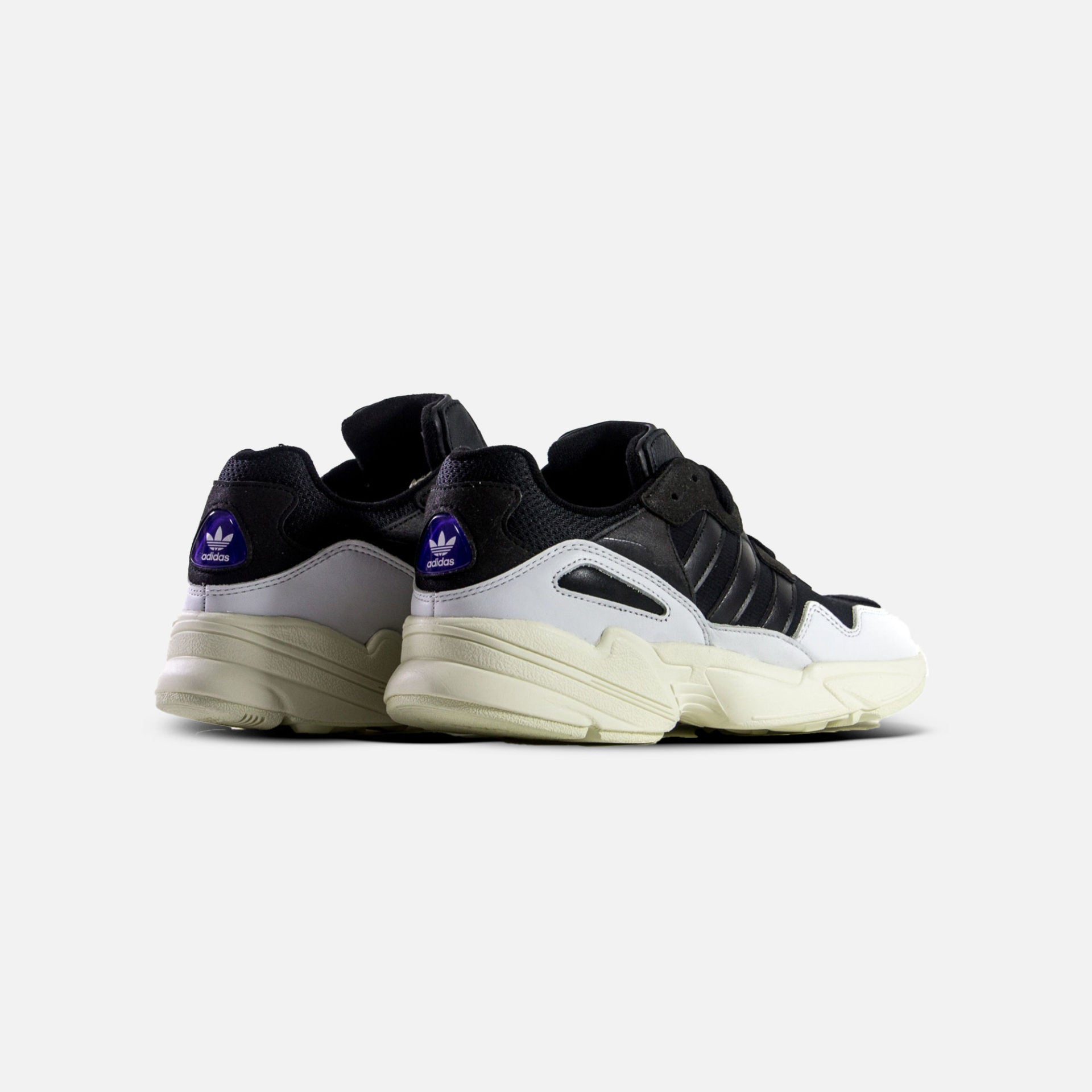 Superkicks | YUNG-96 BLACK/WHITE - view 2