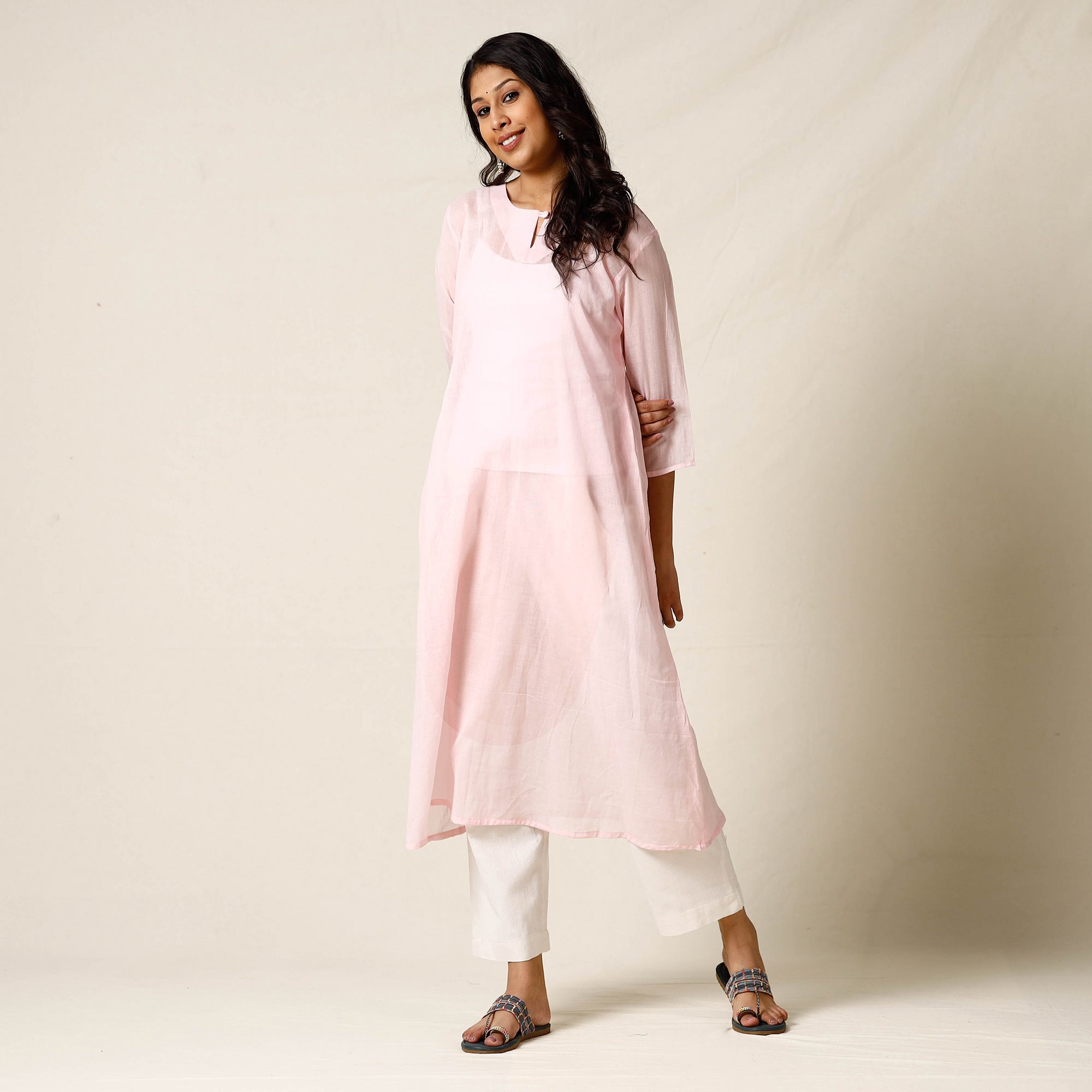 Baby Pink - Mulmalai Cotton Plain Dyed Straight Long Kurta 28 - view 3
