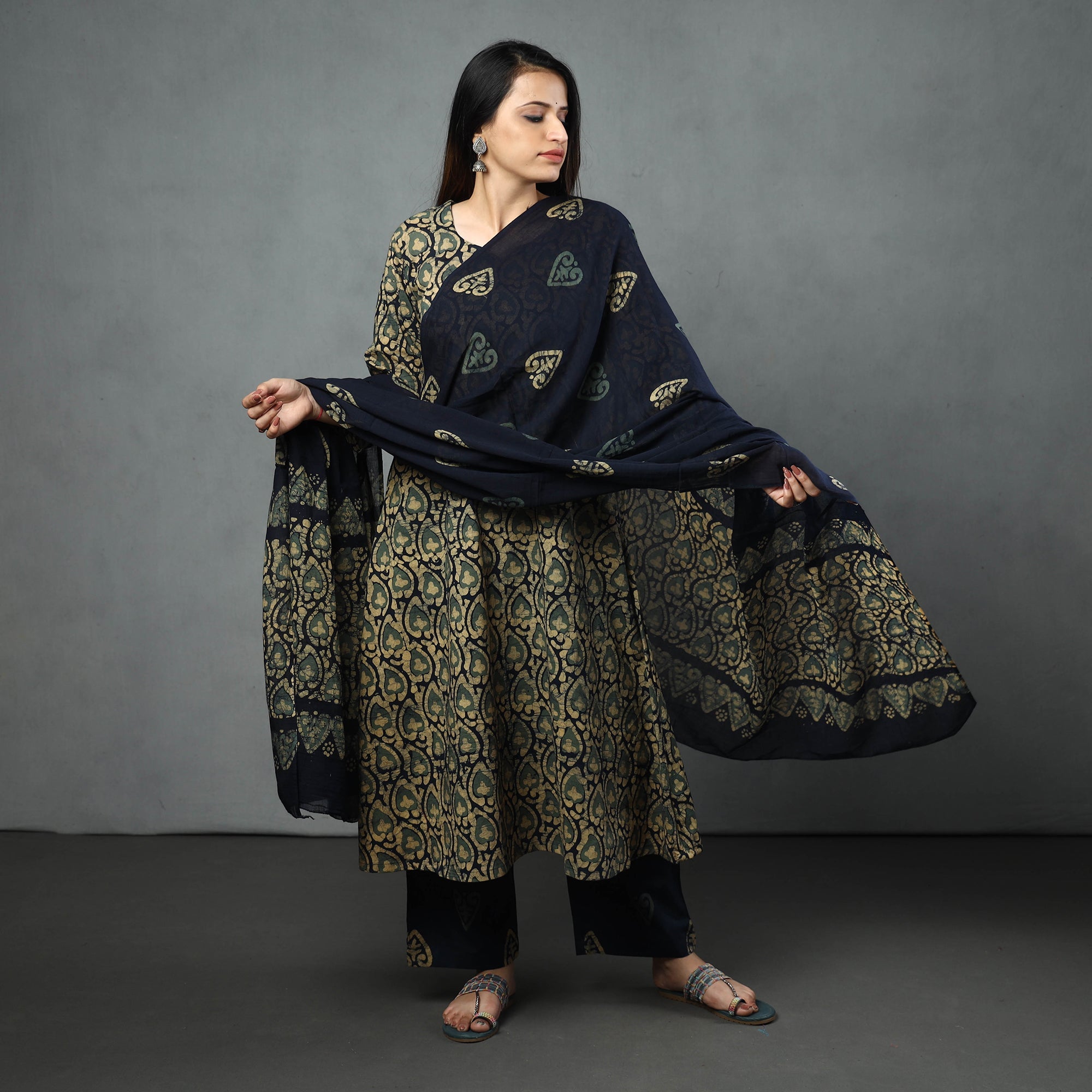 ITOKRI CASUALS Black - Hand Batik Printed Cotton Kurta with Palazzo & Dupatta Set - view 2