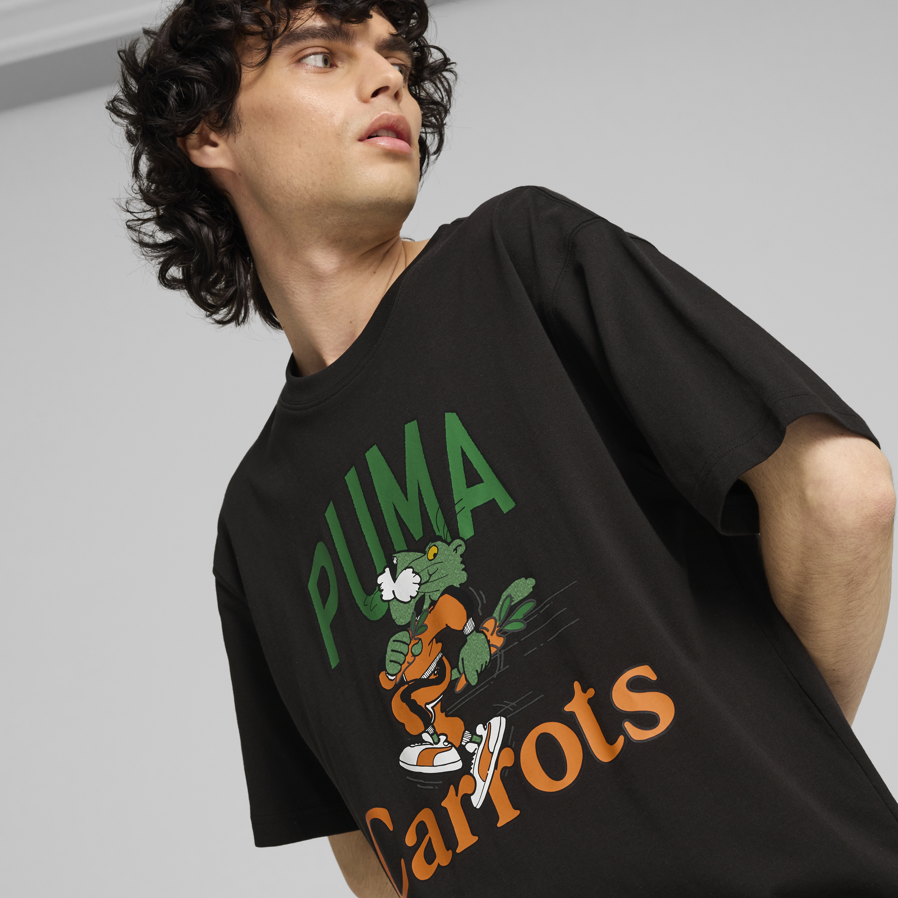 PUMA | x CARROTS RELAXED FIT GRAPHIC TEE { BLACK - view 3
