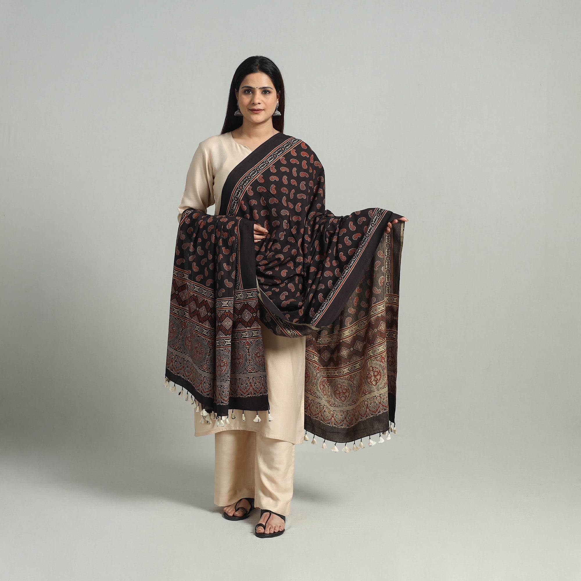AJRAKH BY SUFIYAN ISMAIL KHATRI Black - Hand Block Printed Cotton Ajrakh Dupatta 23 - view 2