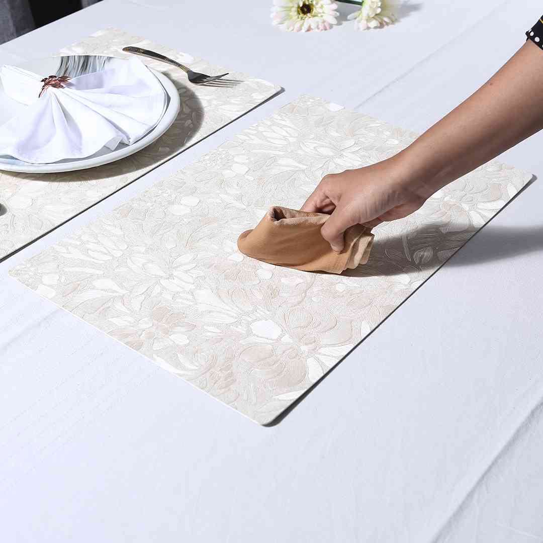 Wonderchef Valentina Reversible Floral & Solid Placemat Set of 6 - view 4