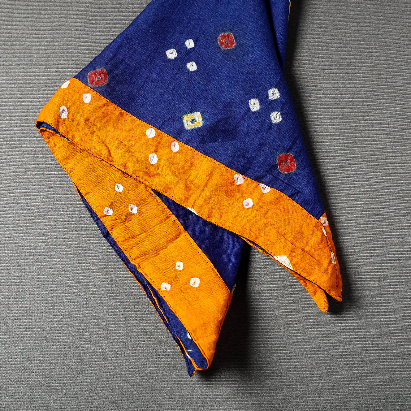 NOORI BAZAR Badhani Tie-Dye Cotton Bandana - view 2