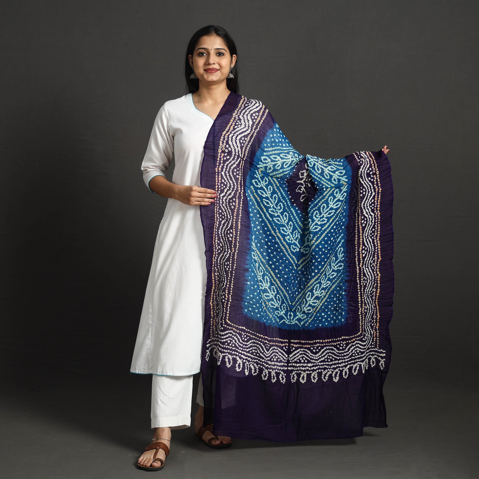 KACHCHH JI CHHAAP Kutch Tie-Dye Cotton Bandhani Dupatta 35