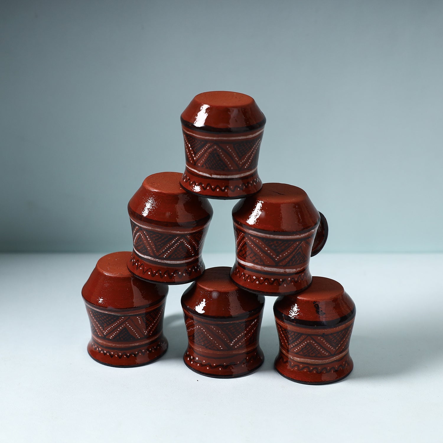 KHAVDA POTTERY BY ABDUL KUMBHAR Brown - Khavda Pottery Terracotta Hand-painted Cups (Set of 6)
