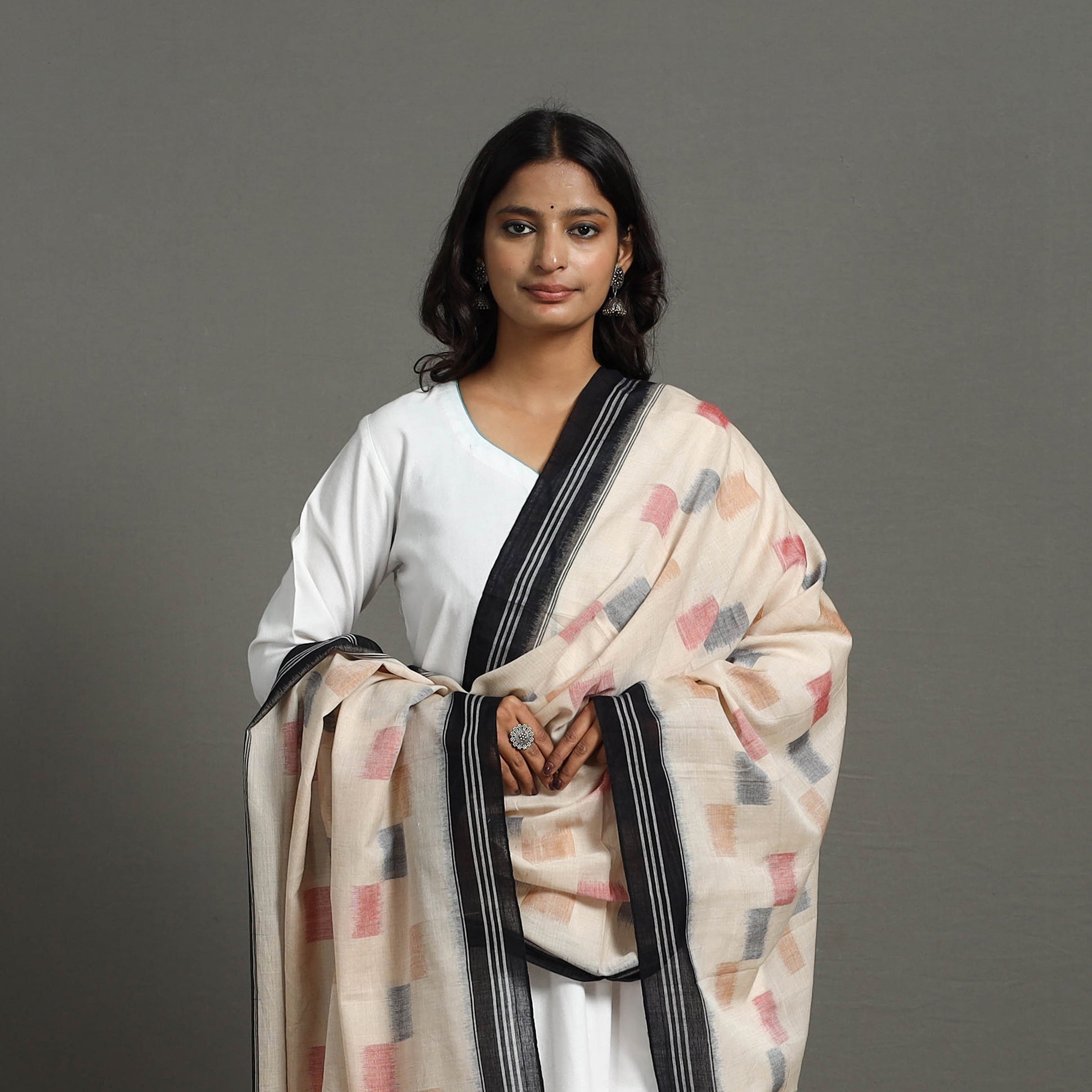ASHOKA ASSEMBLE - CELEBRATING CRAFTS OF ODISHA Beige - Handloom Cotton Maniabandha Ikat Dupatta 33 - view 3