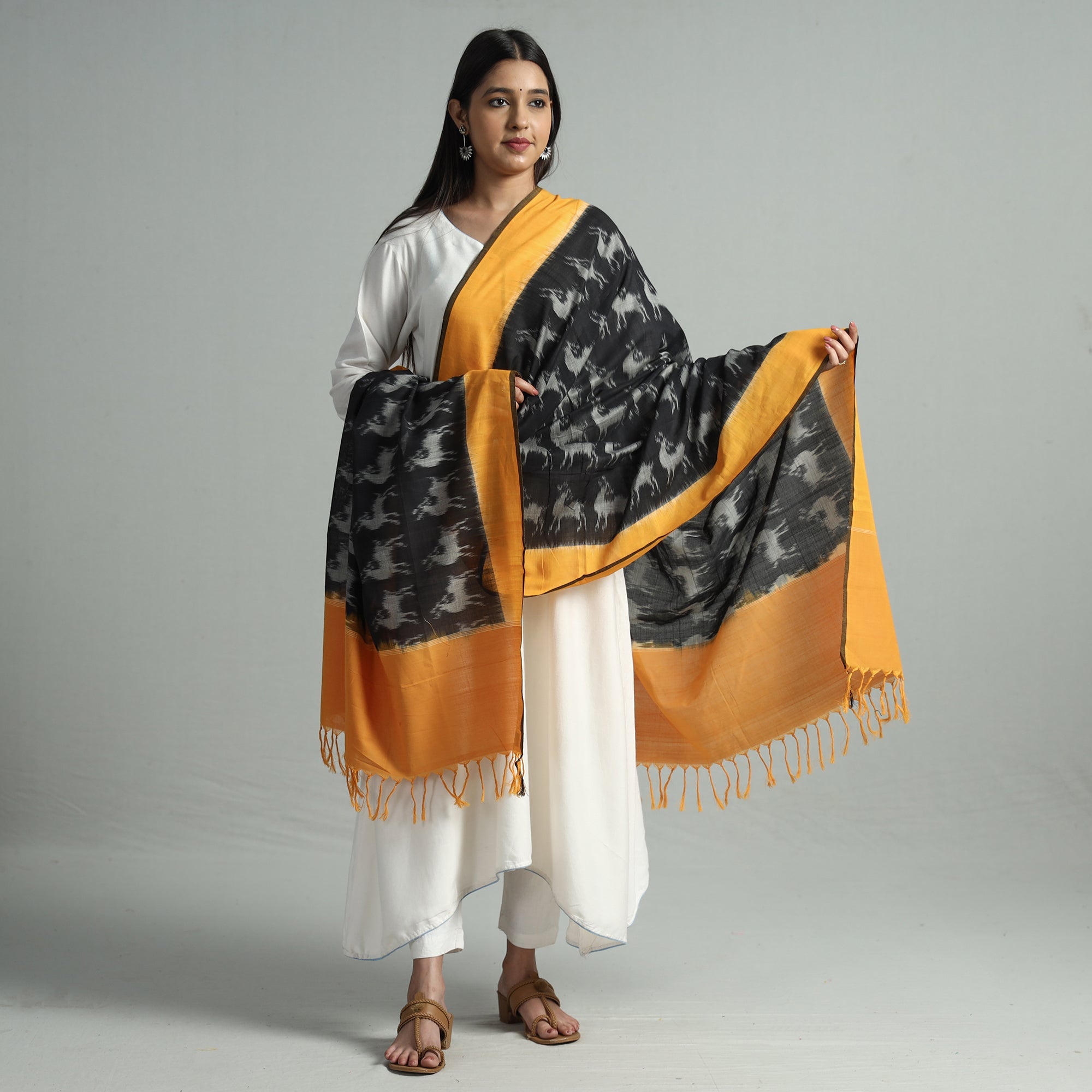 IKAT WEAVES BY EDEM CHANDANA Black - Pochampally Ikat Handloom Cotton Dupatta with Tassels 04 - view 2