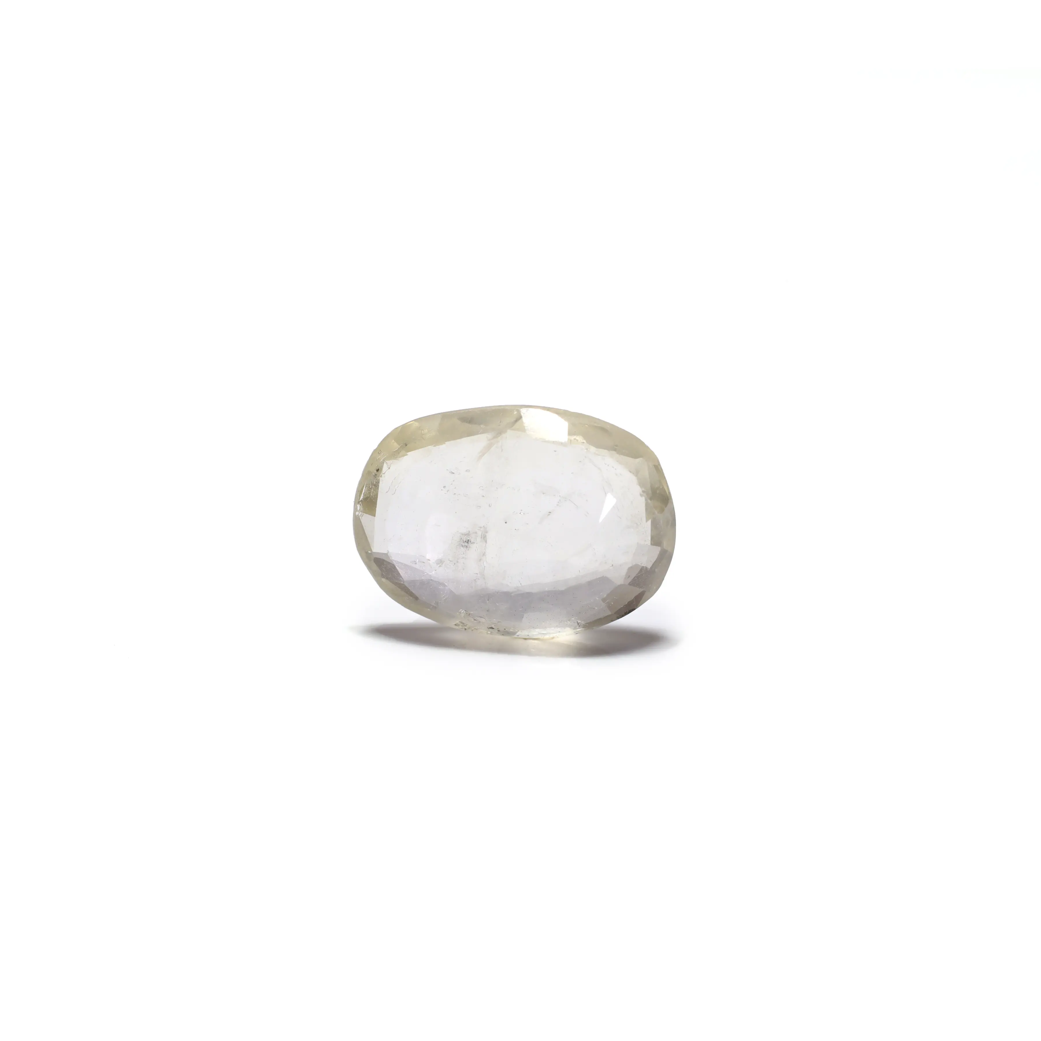 Pramogh Yellow Sapphire - 3.9 Carat - view 2