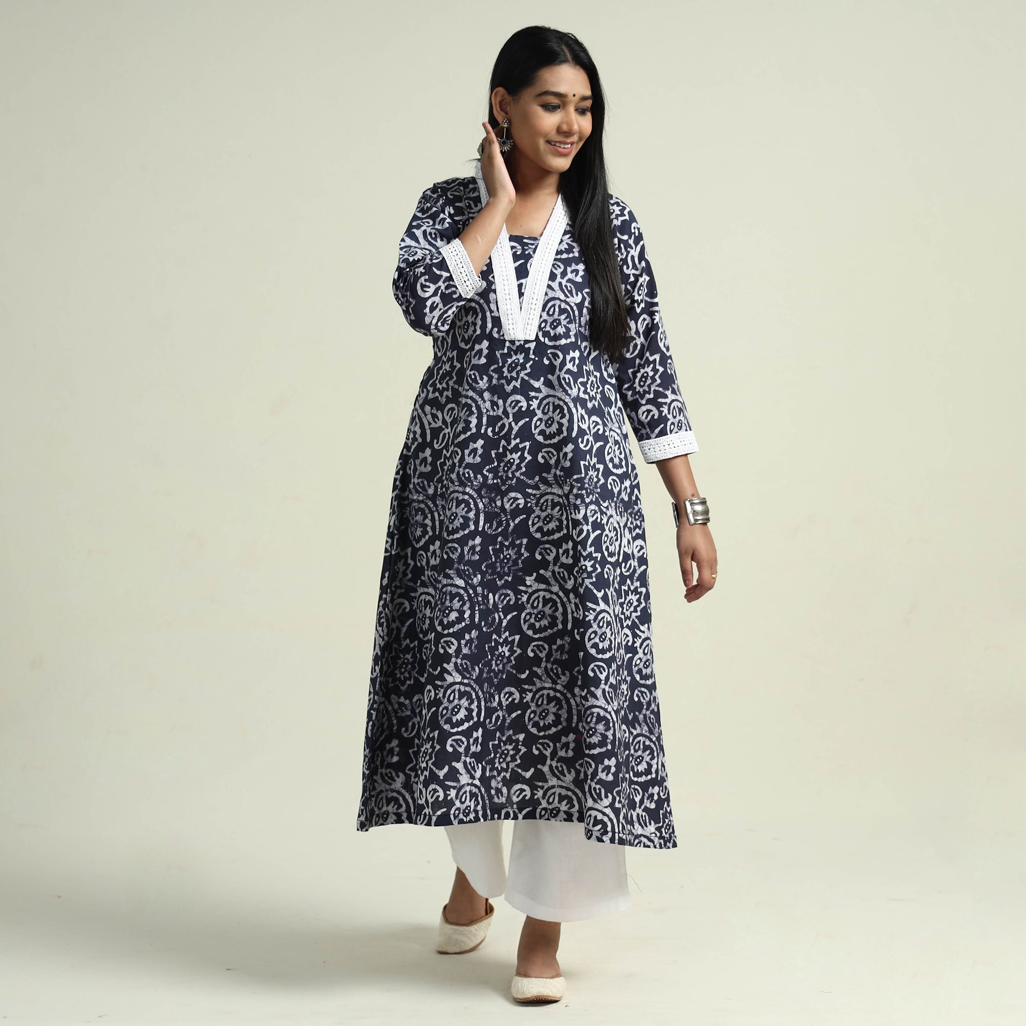 ITOKRI CASUALS Blue - Hand Batik Printed Cotton Kurta with Palazzo Set - view 2