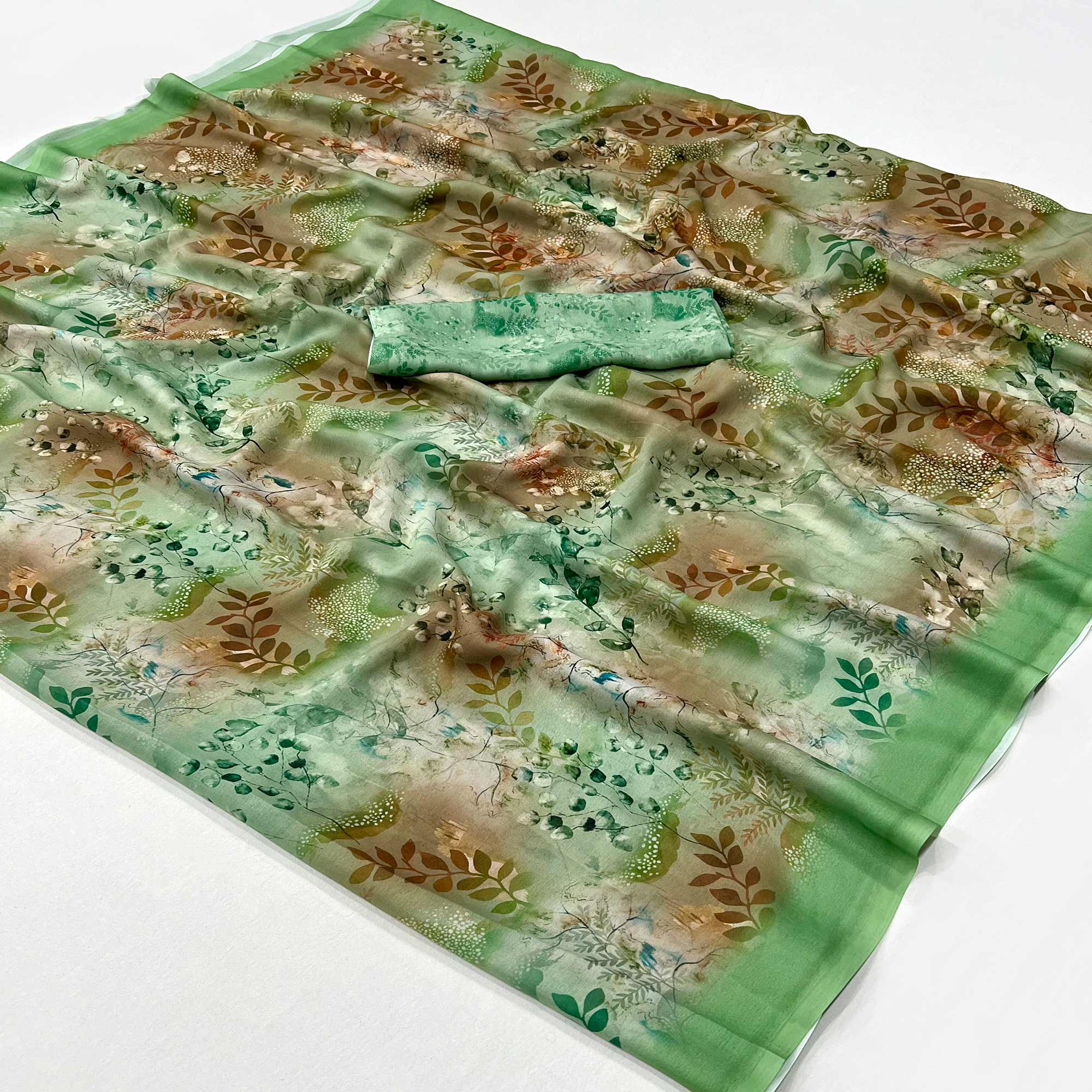 Green sarees – BlackTree green-floral-digital-printed-georgette-saree-7