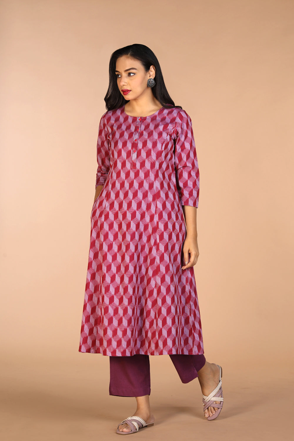 Kalanjali Ethnics Handwoven cotton Pochampally Ikat kurta - view 4