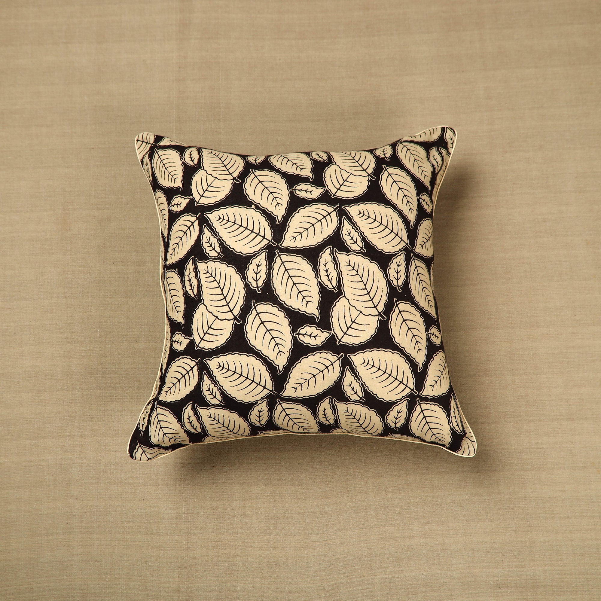 NOORI BAZAR Black - Kalamkari Printed Cushion Cover 09