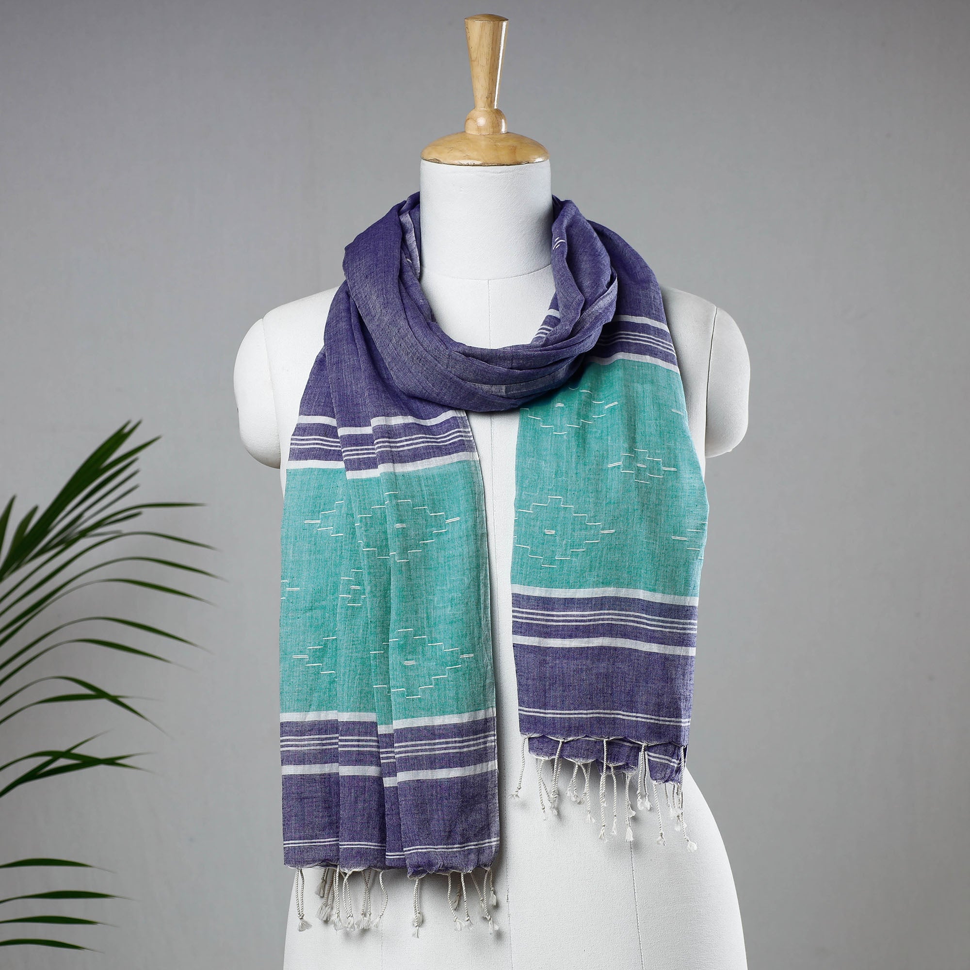 KHUSHBASH - HAPPY LOOM OF EAST Blue - Burdwan Jamdani Buti Handloom Cotton Stole with Tassels