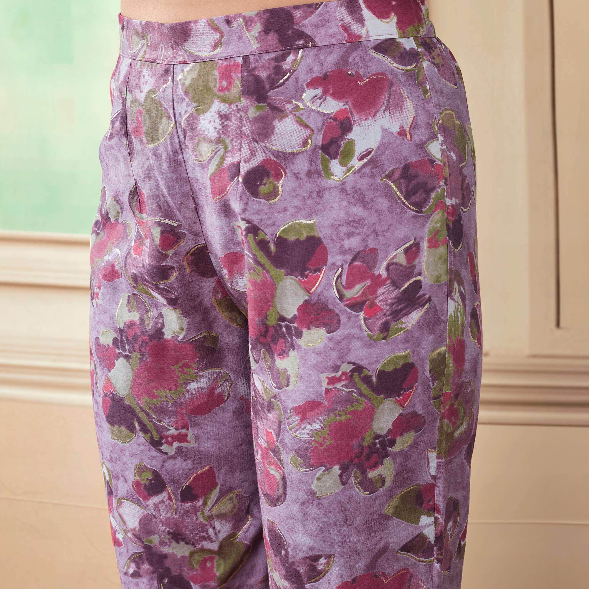 Peachmode Lavender Floral Foil Printed Chanderi Silk Co Ord Set - view 6