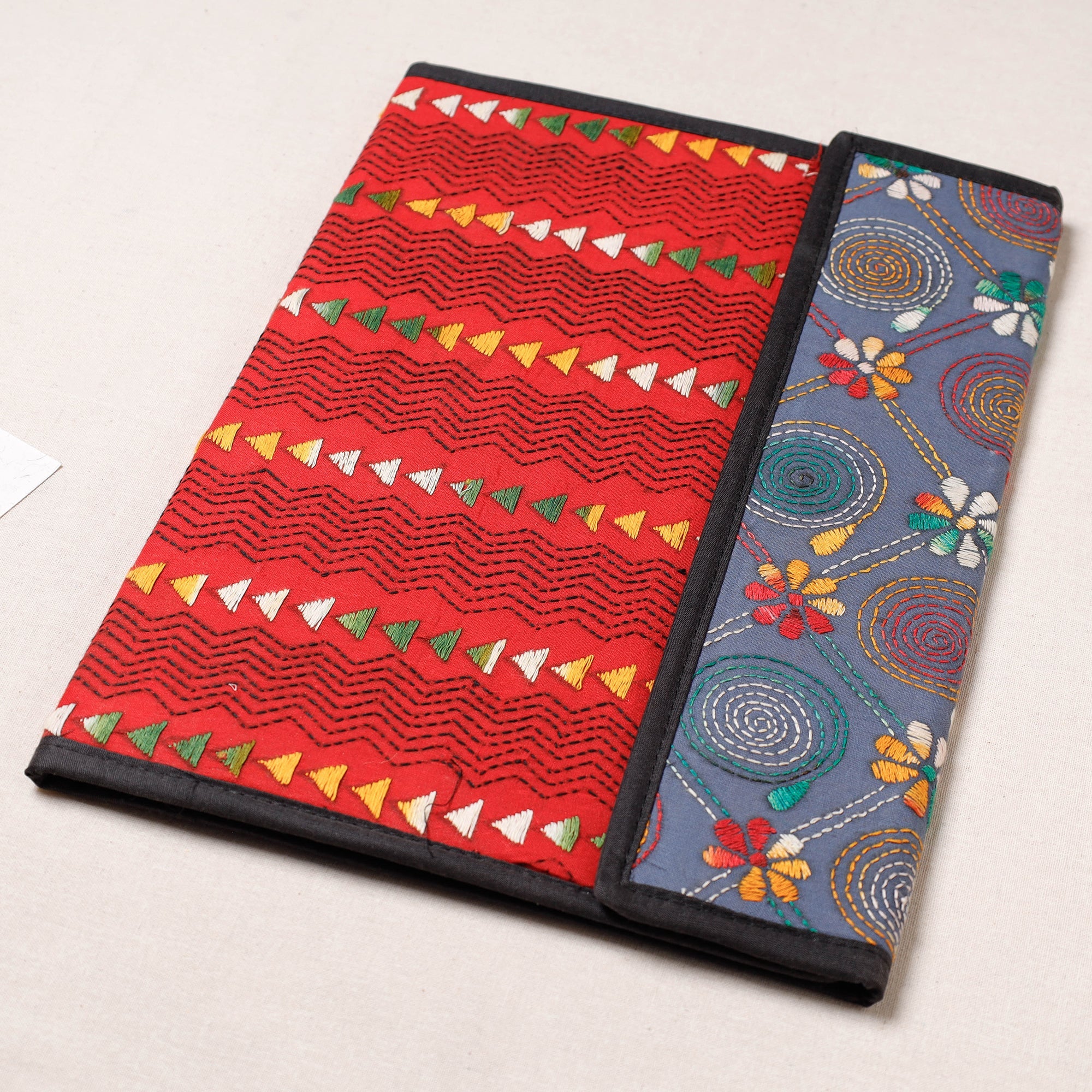ASALKAAR Bengal Kantha Work Handcrafted File Folder - view 2