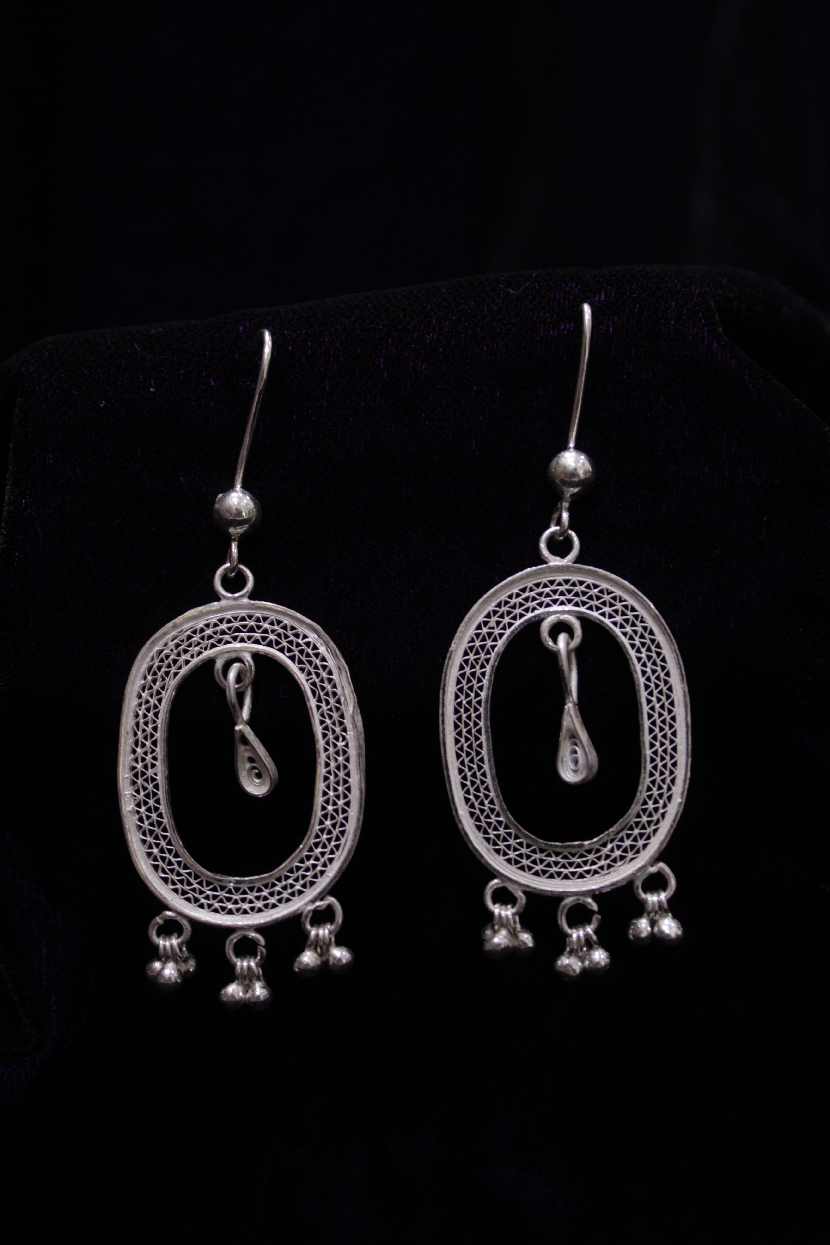 Indianvillez Sterling Shadow Silver Filigree Earring