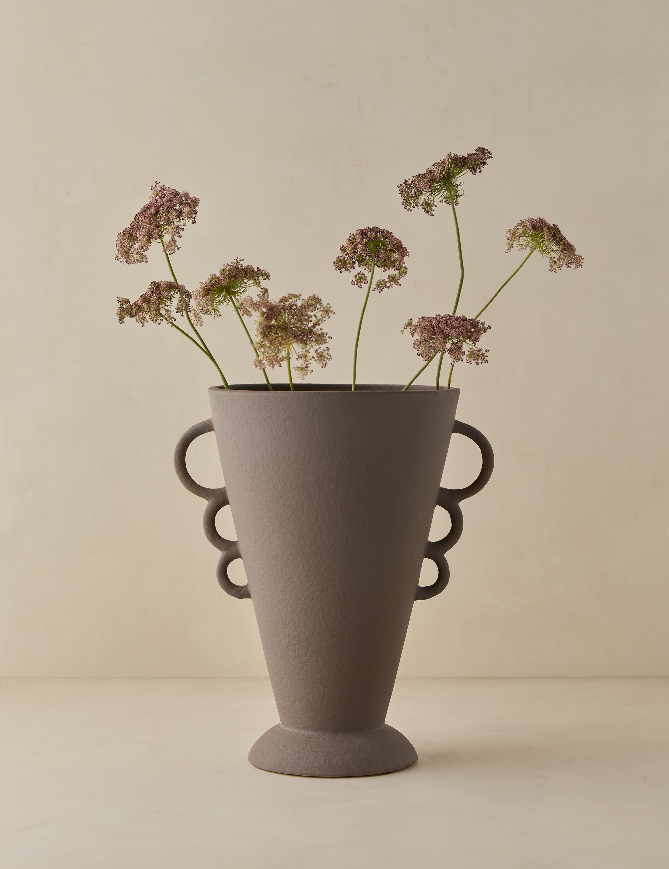 Lulu and Georgia Panthea Vase by Aimee Song – Cocoa