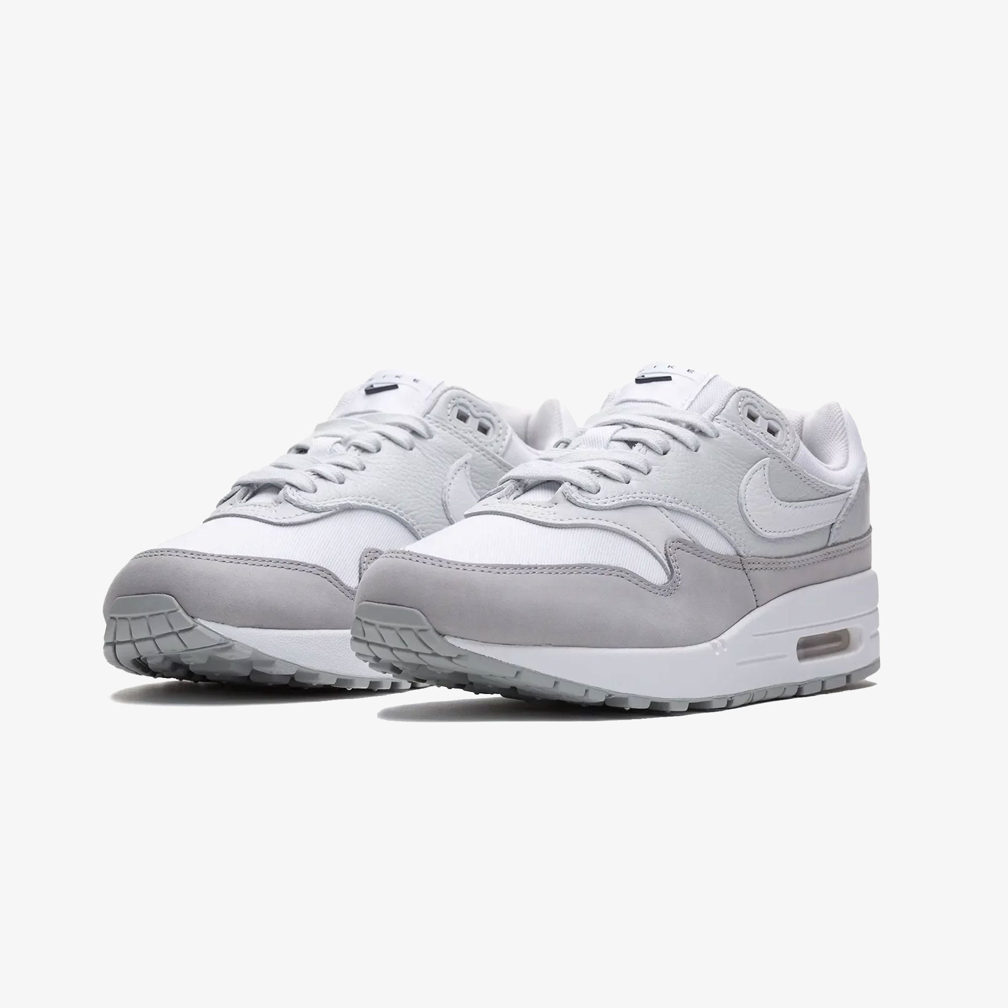 Nike | AIR MAX 1 '87 LX NBHD { PHOTON DUST/WHITE-LT SMOKE GREY - view 2