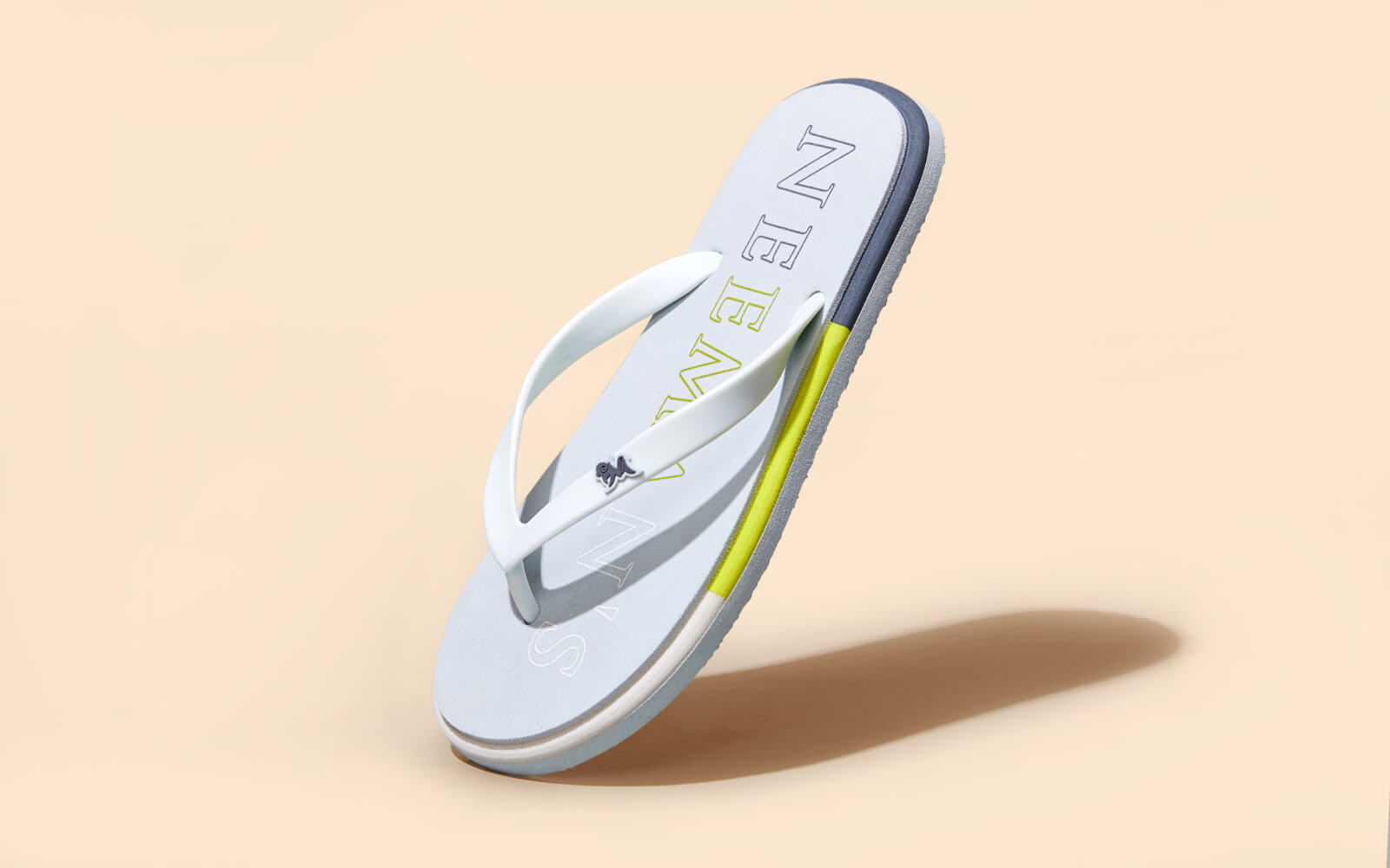 Recreation flips sky – Neeman's Recreation Flips : Sky Blue