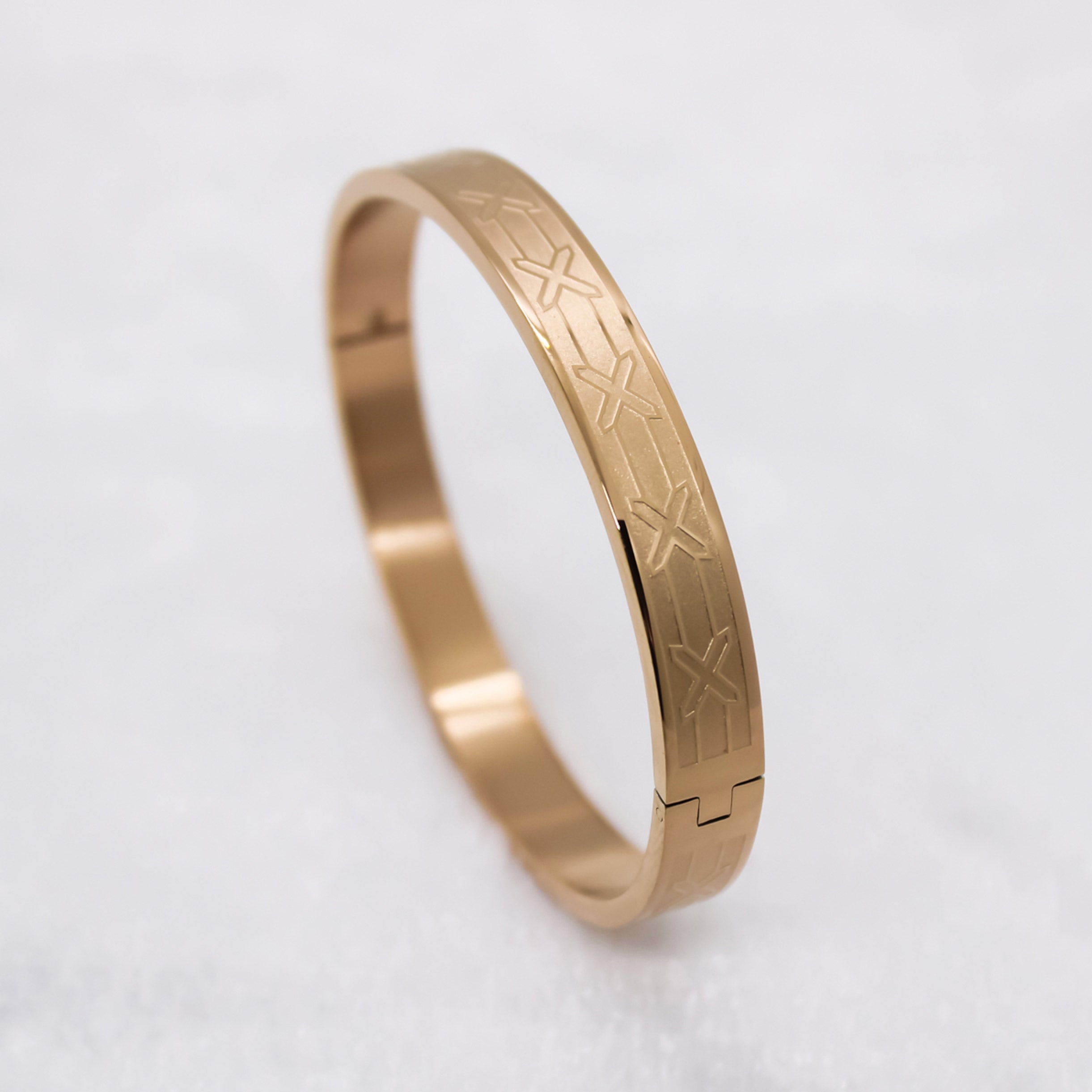 Branta Cross Sign Rose Gold Men's Bracelet