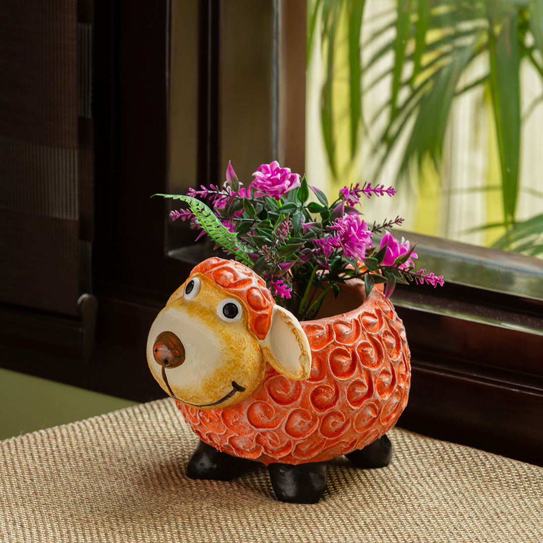 Handmade handpainted – EXCLUSIVELANE 'Cheerful Sheep' Handmade & Handpainted Terracotta Planter Pot (8 Inch)