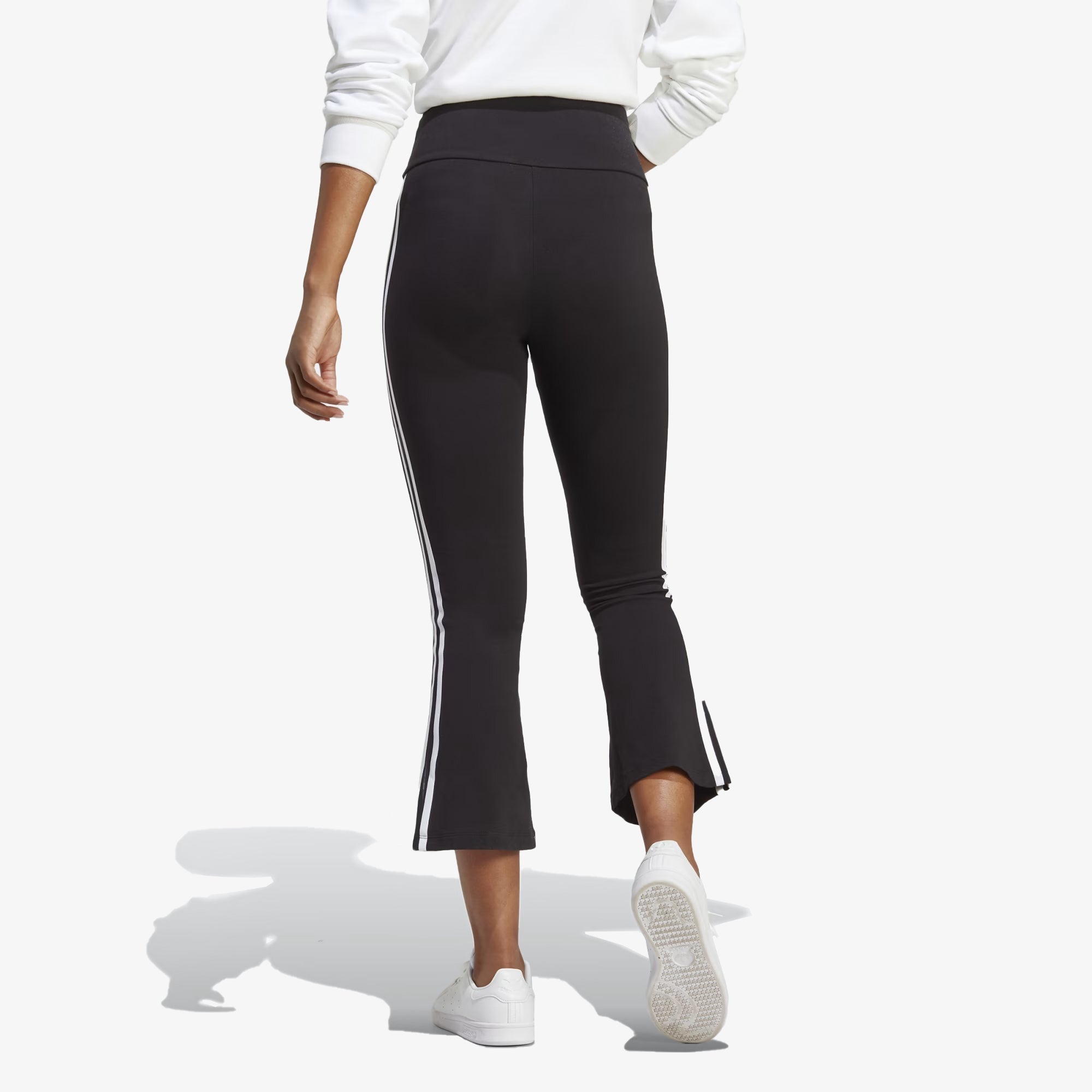 Adidas Originals | ADICOLOR CLASSICS 3-STRIPES 7/8 FLARE LEGGINGS { BALCK