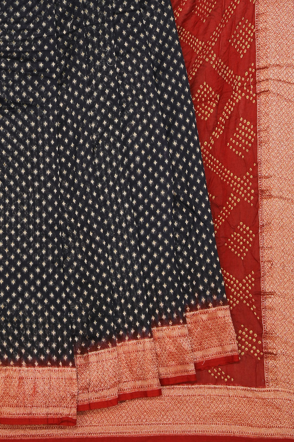 Kalanjali Gorgeous Bandhani Saree – Women's