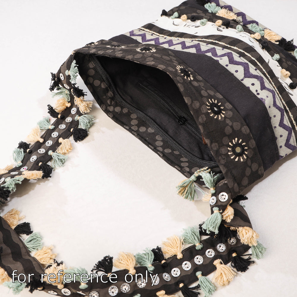 SANDUR KUSHALA KALA KENDRA Black - Lambani Mirror Work Hand Embroidery Cotton Shoulder Bag with Tassels - view 3