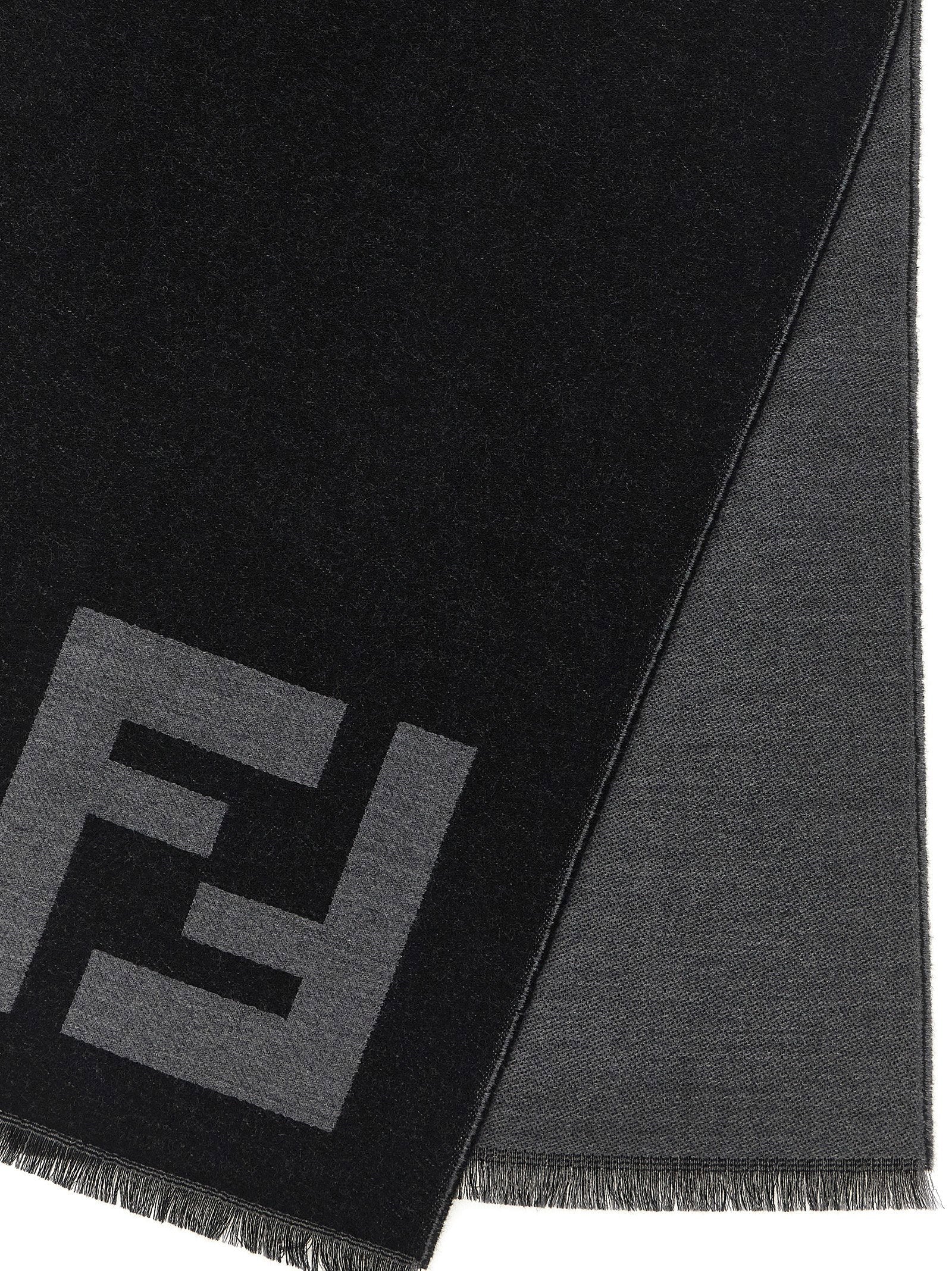 Fendi Ff Macro Scarf – 100% virgin wool - view 3