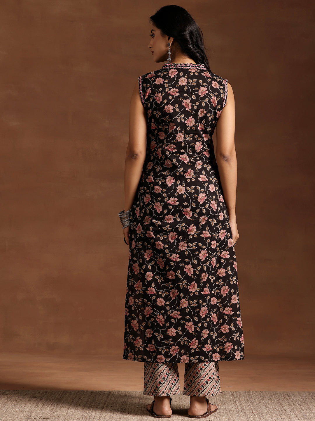 Libas Black Printed Cotton Straight Kurta Set - view 4
