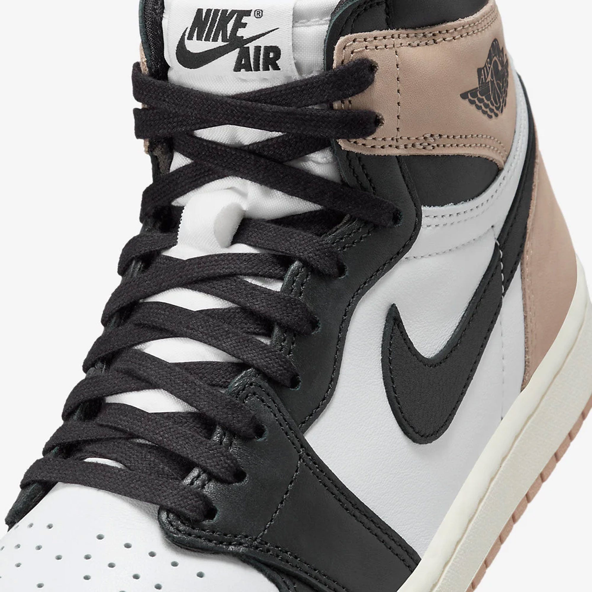 Jordan | AIR JORDAN 1 RETRO HIGH OG { LATTE - view 4