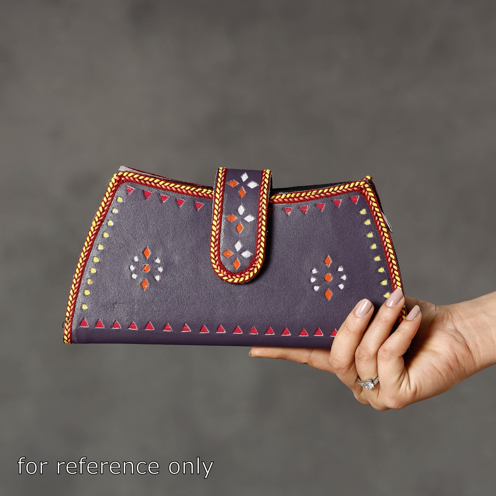 KACHCHH JI CHHAAP Brown - Handcrafted Kutch Leather Clutch / Wallet - view 3