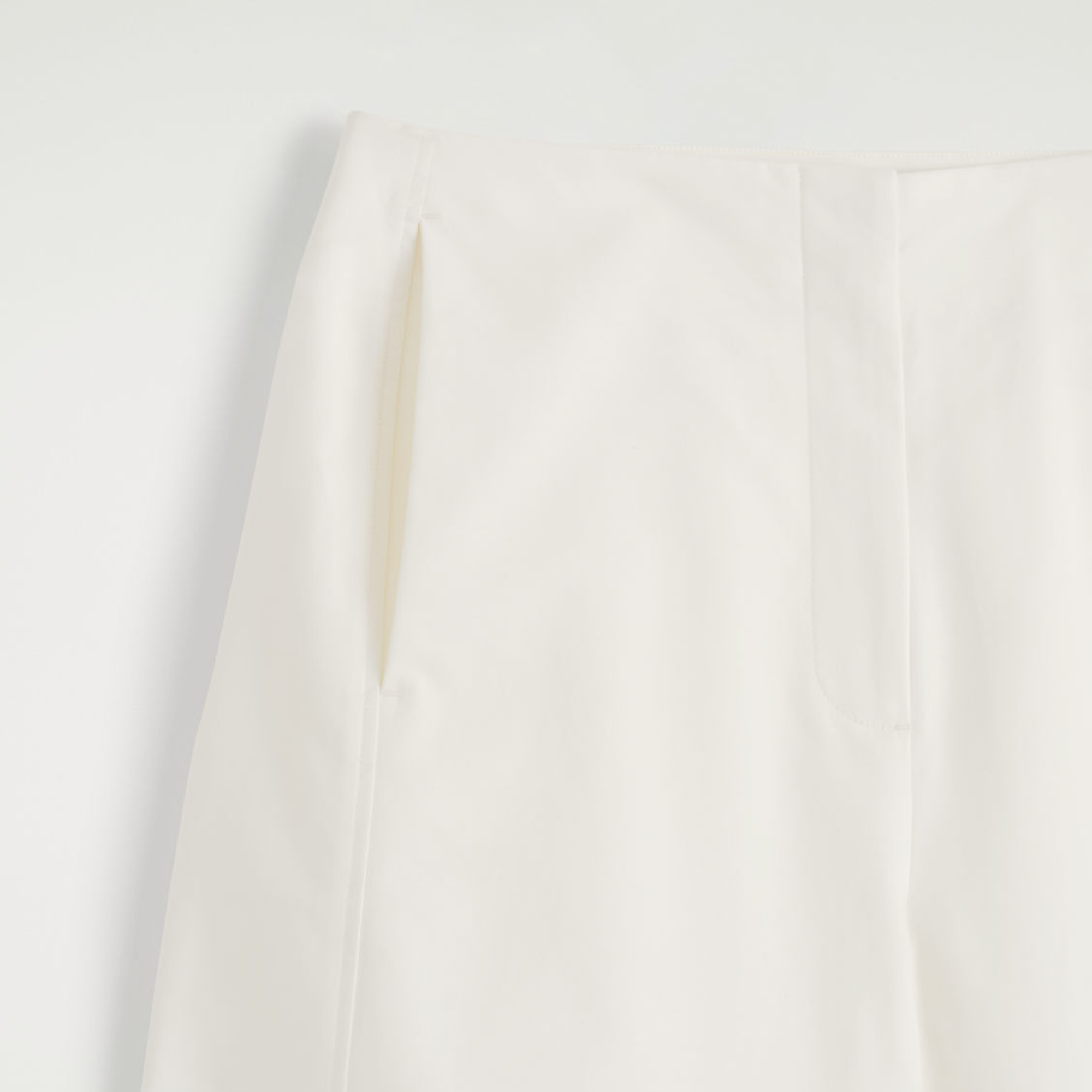 Cos Cropped Barrel-Leg Cotton Trousers – White - view 2