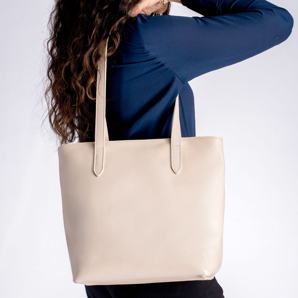 Thursday Boots - Women's Bags Everyday Tote | Beige (M) (Zipper) - view 6
