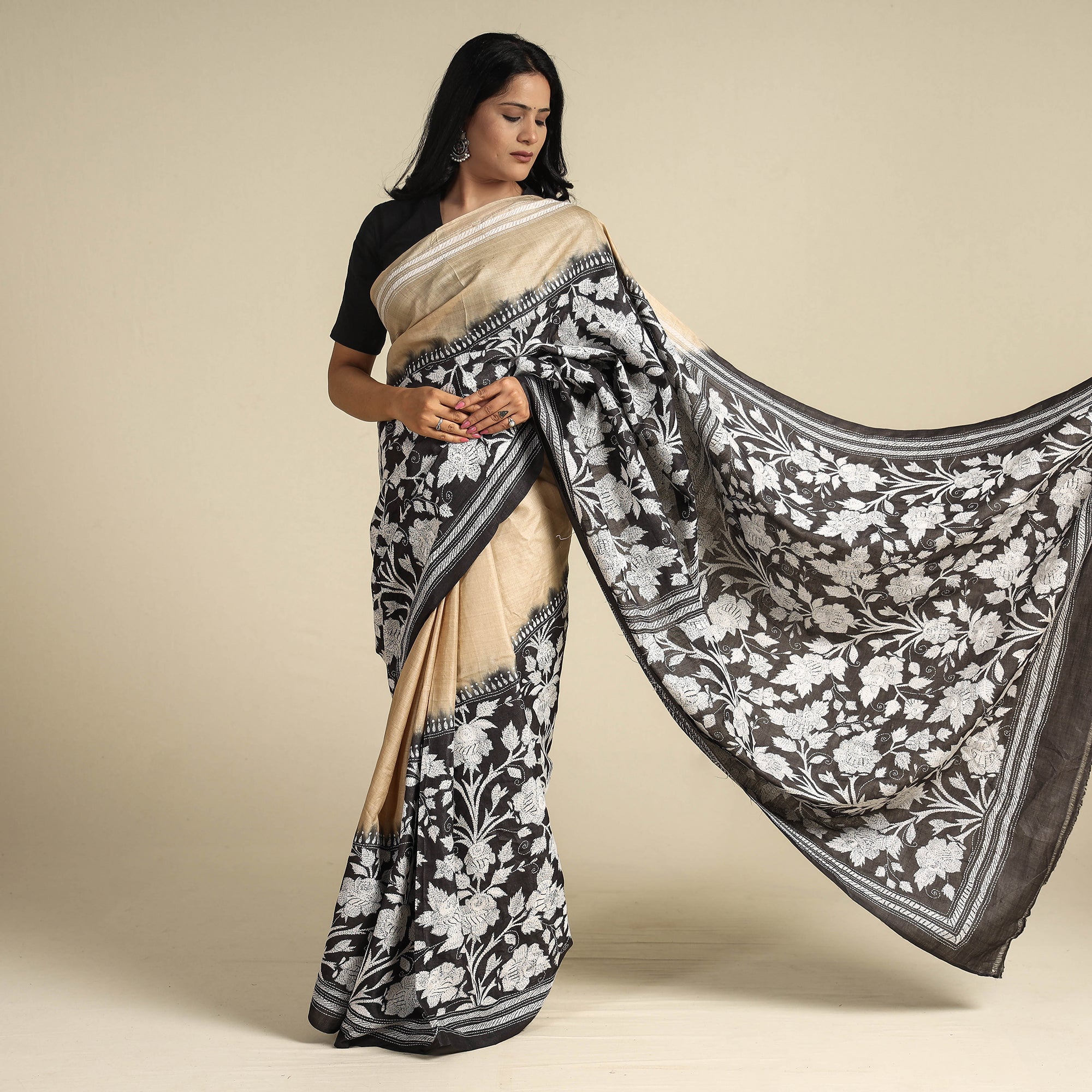 KHUSHBASH - HAPPY LOOM OF EAST Black - Bengal Kantha Embroidery Handloom Tussar Silk Saree