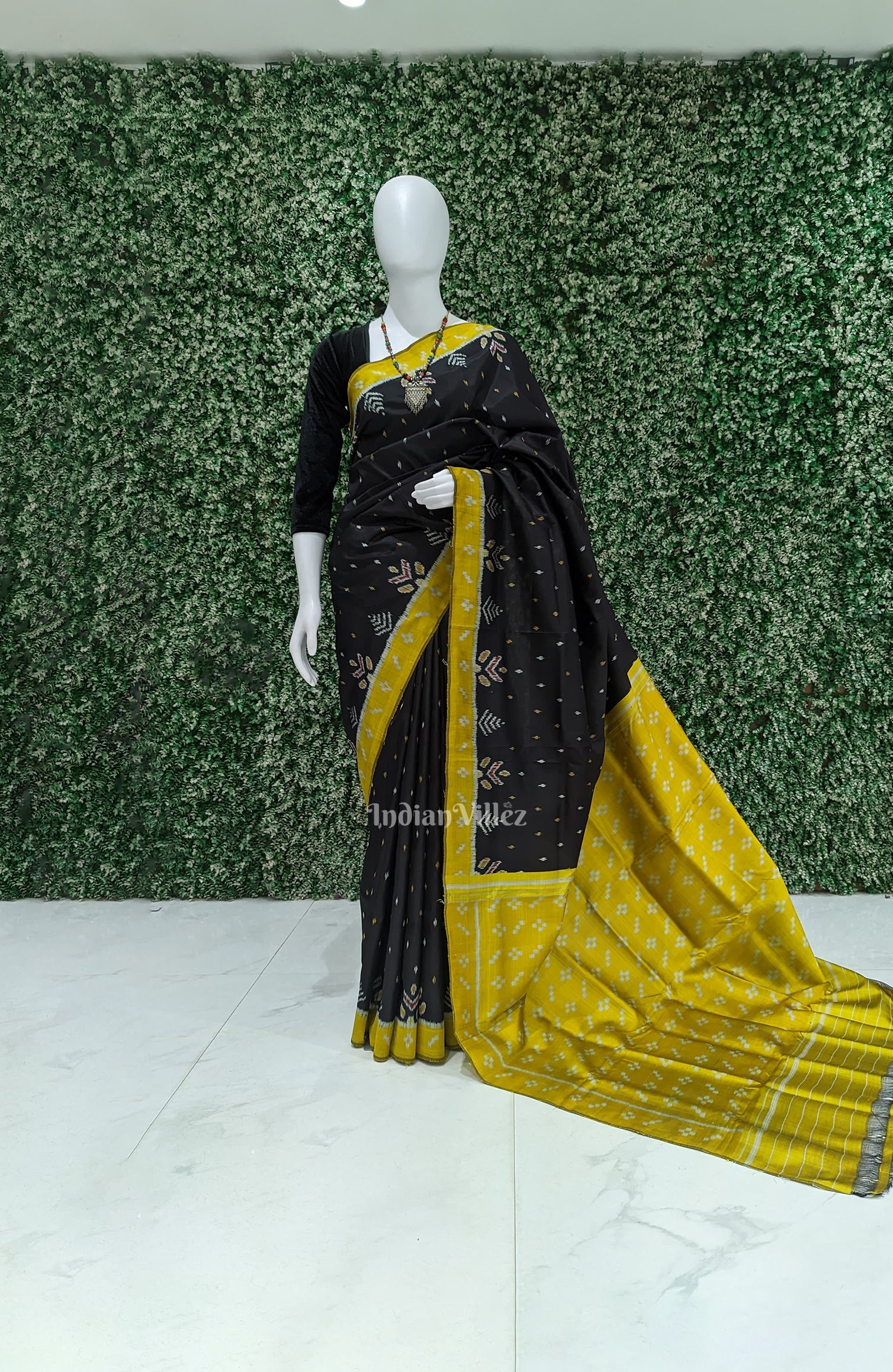 IndianVillèz Black Yellow Pasapali Border Contemporary Silk Saree