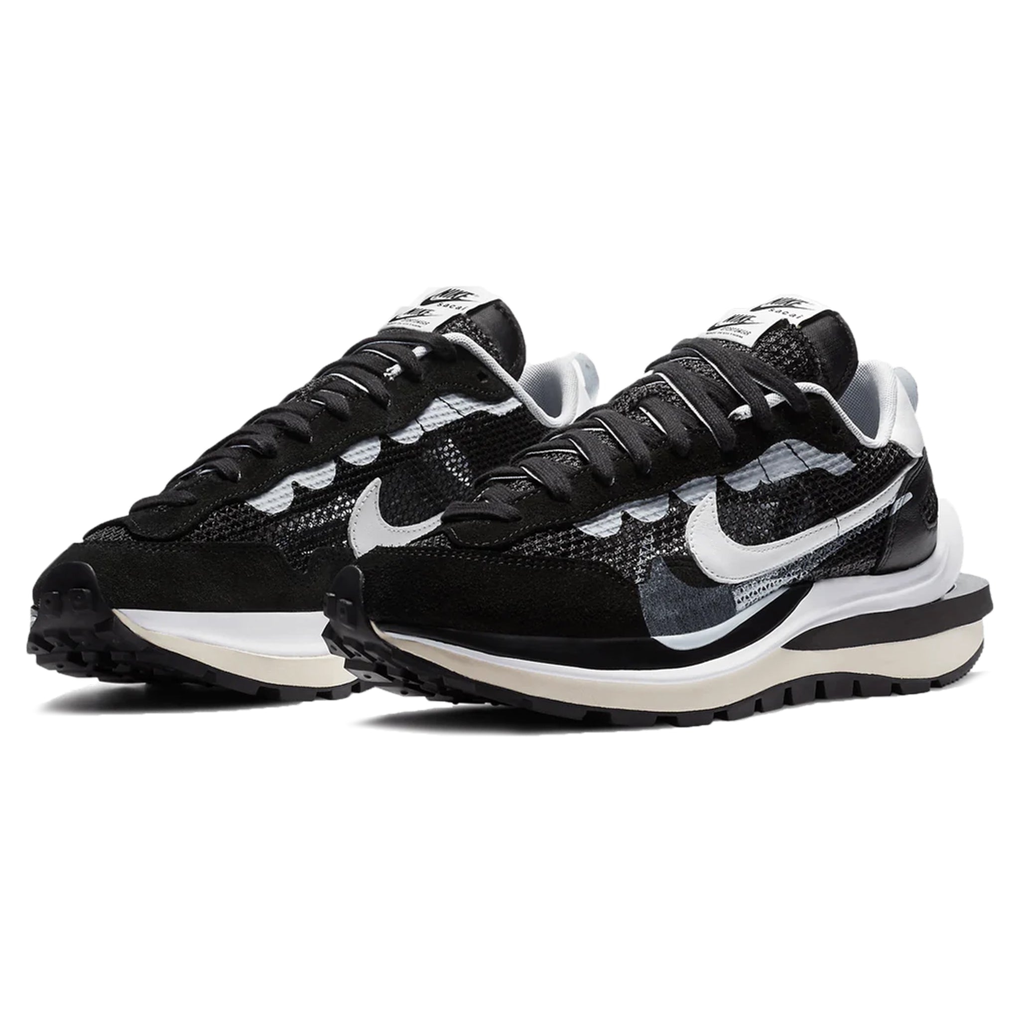 Nike x Sacai Vaporwaffle Black White - view 2