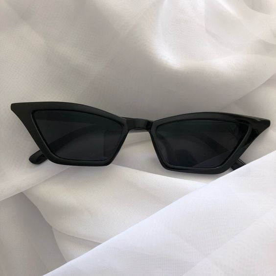 Roposo Clout Cat Eye Women Sunglasses - view 3