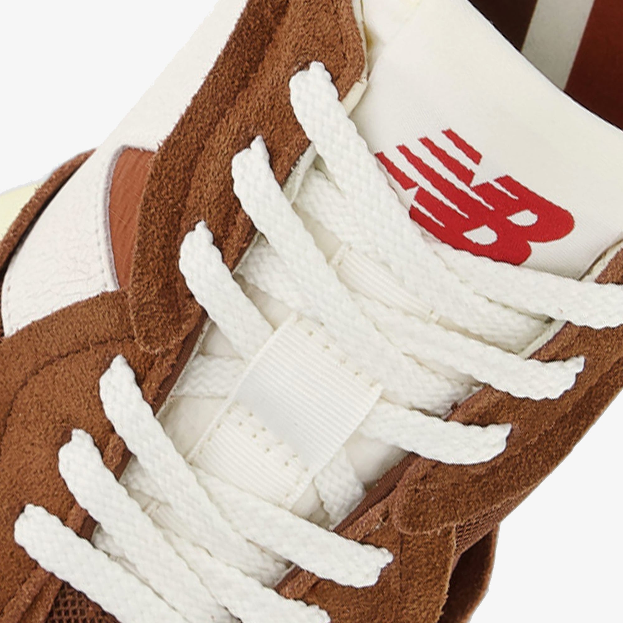New Balance | 327 { BROWN/BEIGE - view 3