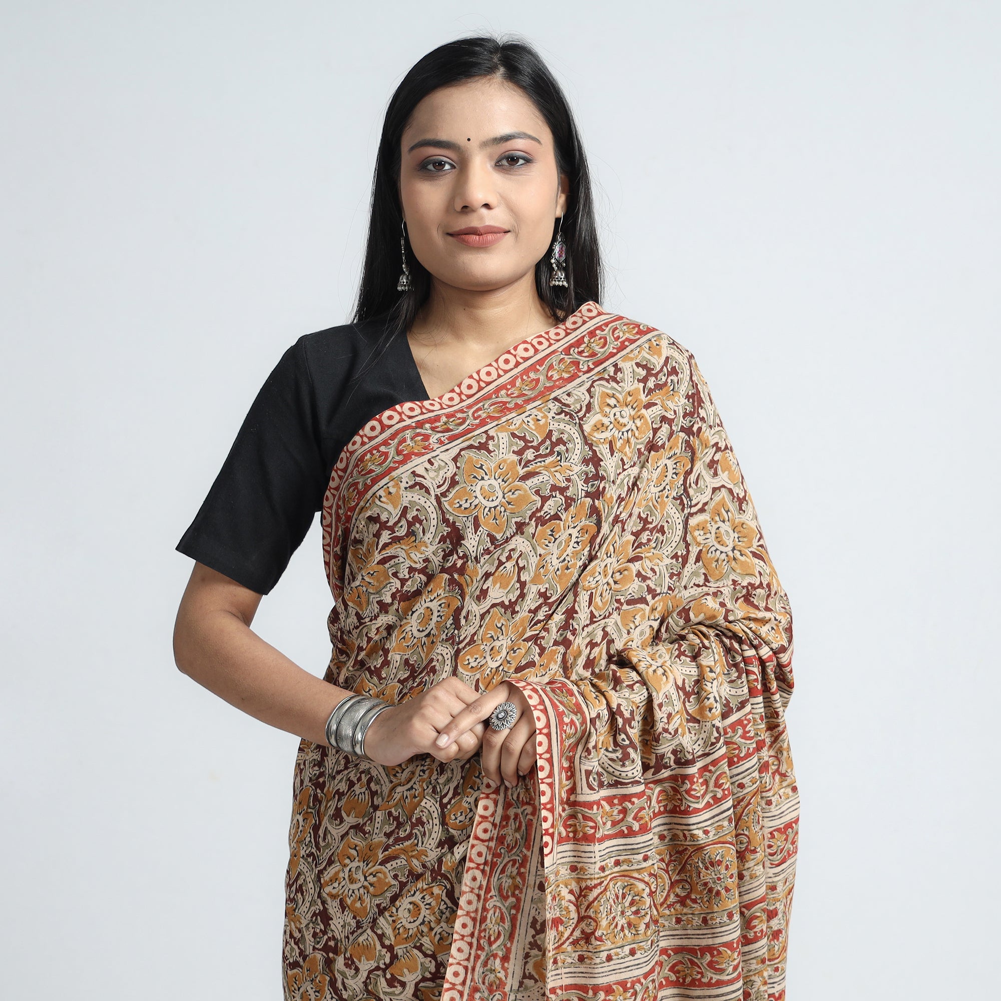 VENKATA BHANU KALAMKARI PEDANA Brown - Pedana Block Print Cotton Kalamkari Saree - view 3