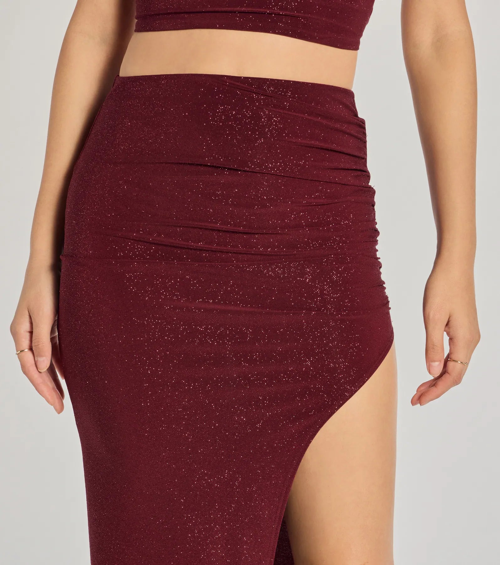 Windsor Glitzy Affair High-Slit Glitter Midi Skirt - view 3