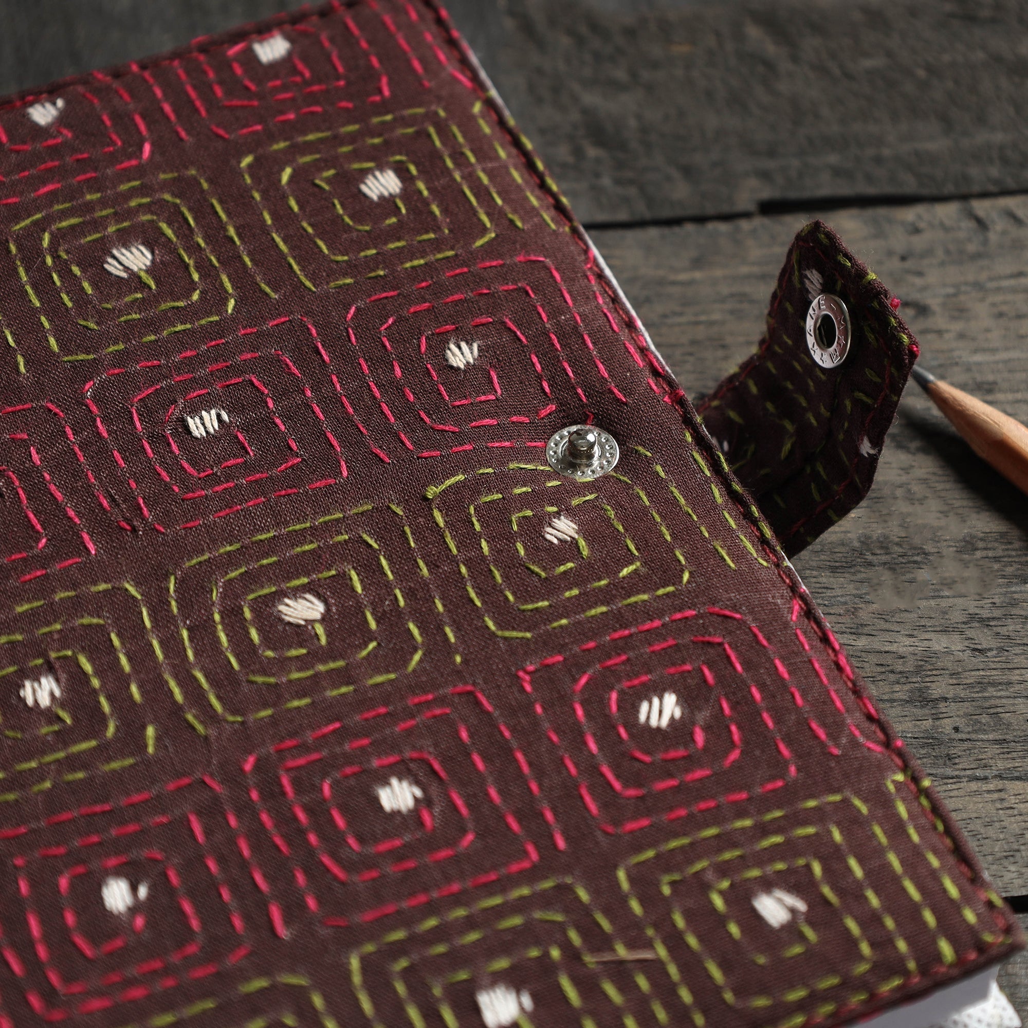 ASALKAAR Bengal Kantha Work Handcrafted Notepad (7 x 6 in) - view 2