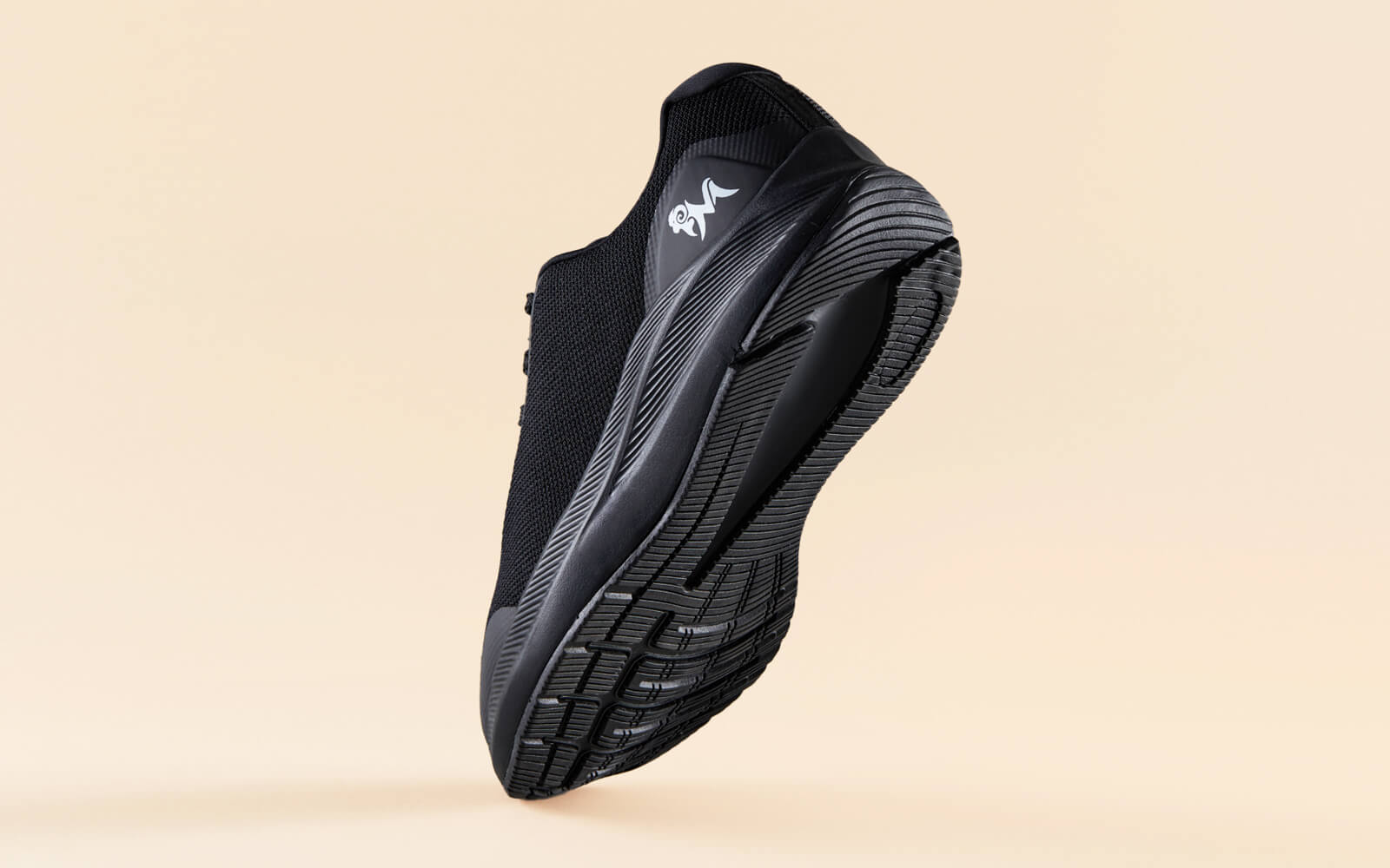 Neeman's Casual Trainers : Classic Black - view 5