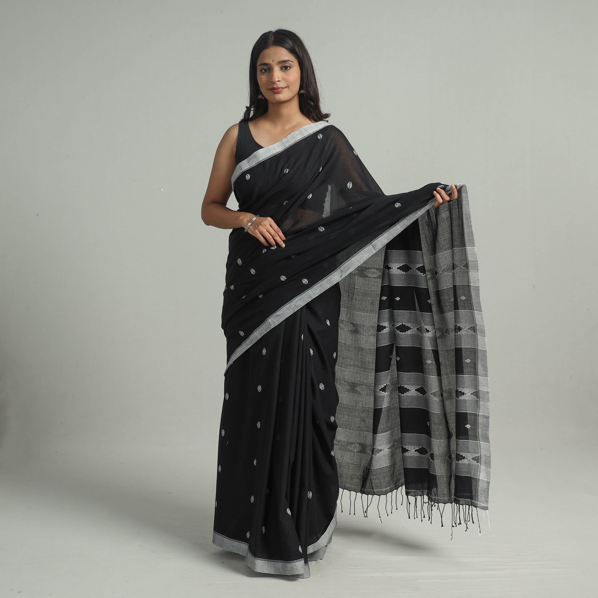SASHA Black - Handloom Cotton Phulia Jamdani Saree with Tassels 13 - view 2