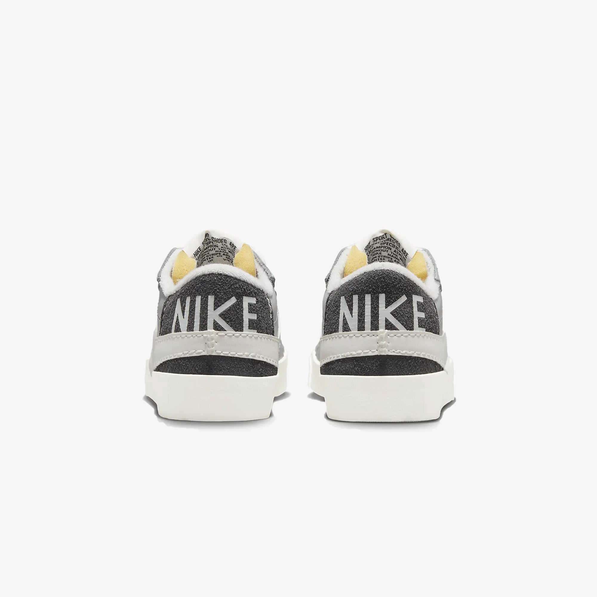 Nike | BLAZER LOW '77 JUMBO SE { LT SMOKE GREY/SAIL-PHOTON DUST - view 2